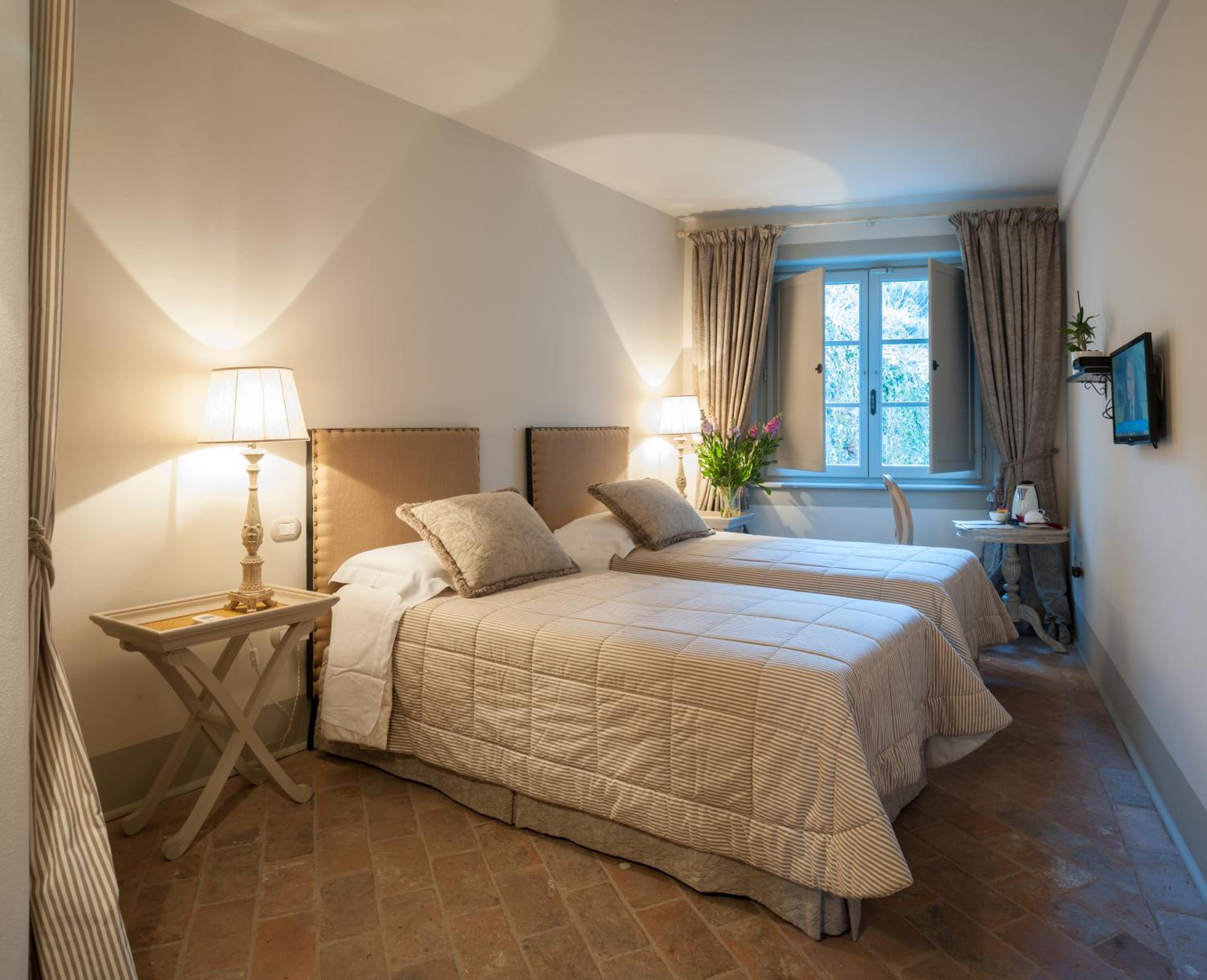 Superior Double Room - Photo 1