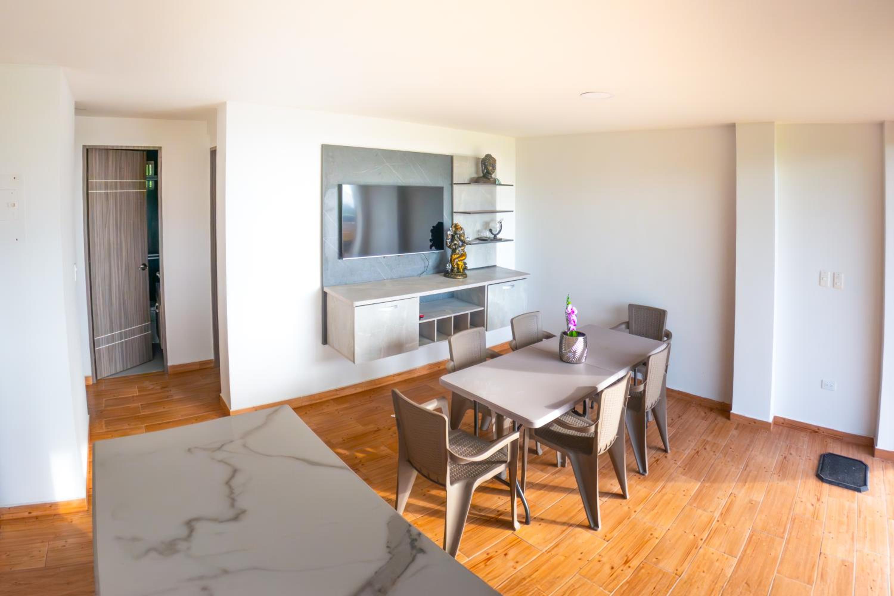 Two-Bedroom Apartment with Terrace photo 2