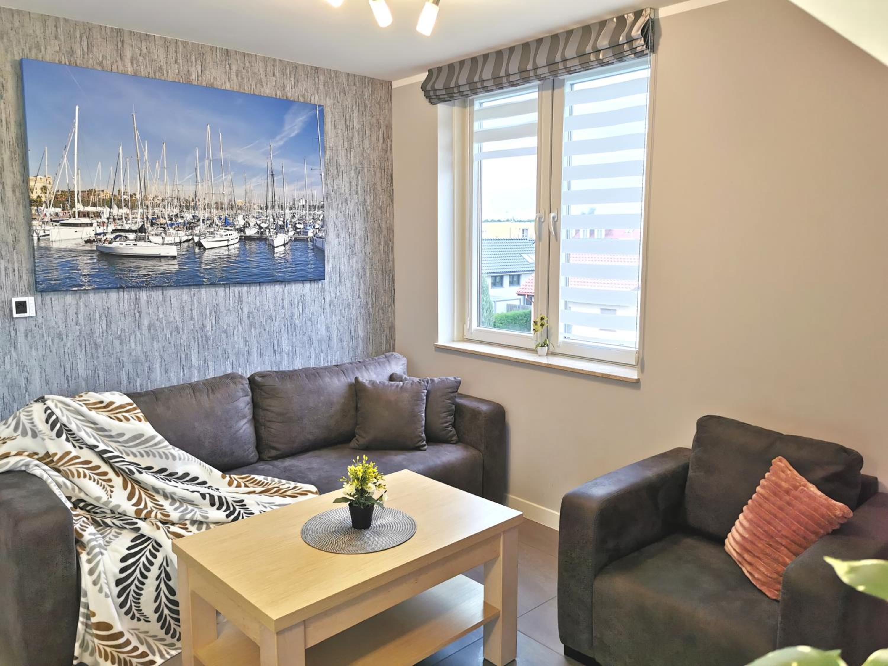 Two-Bedroom Apartment with Balcony photo 1