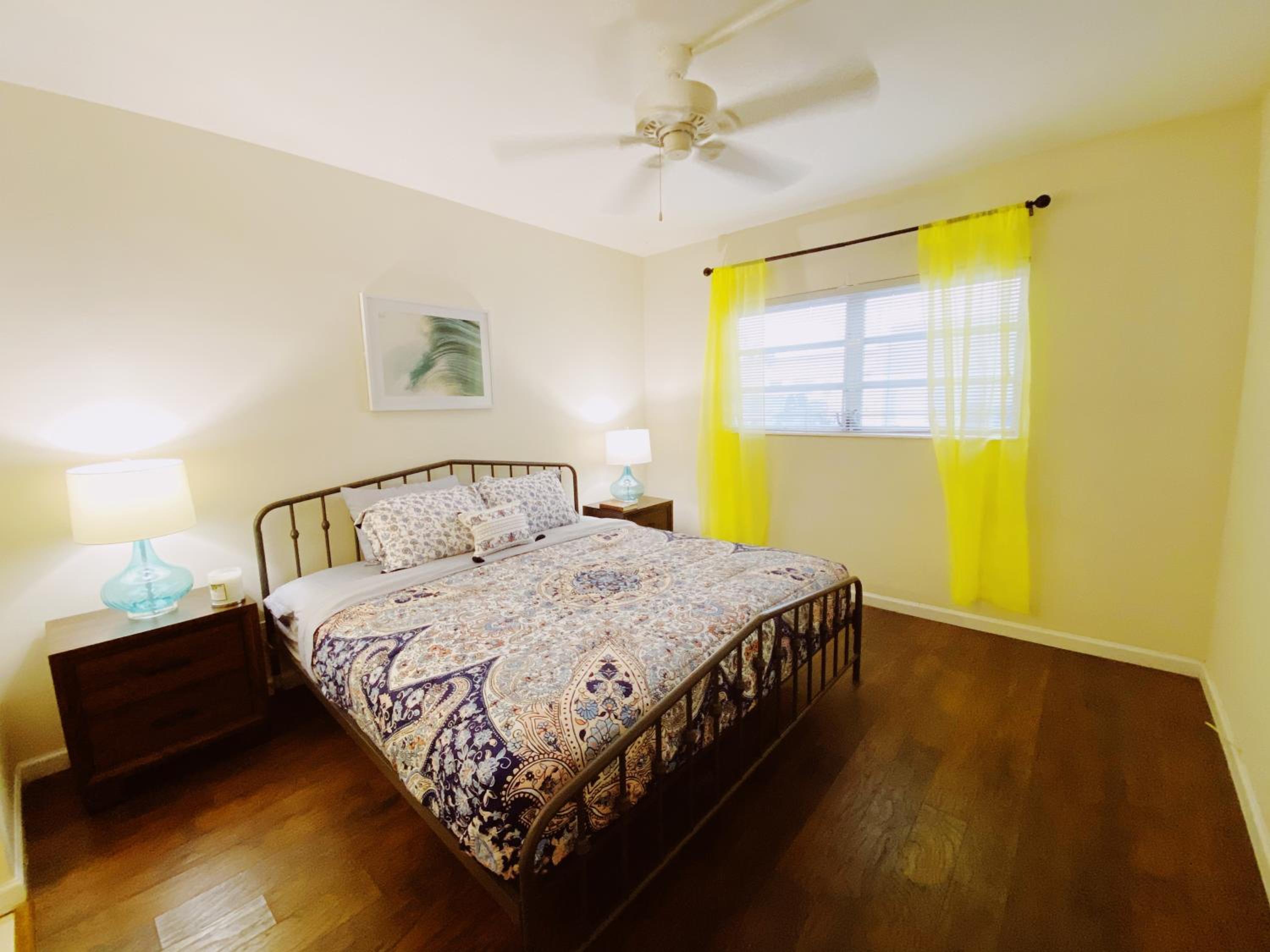 Three-Bedroom Superior Apartment - Photo 5