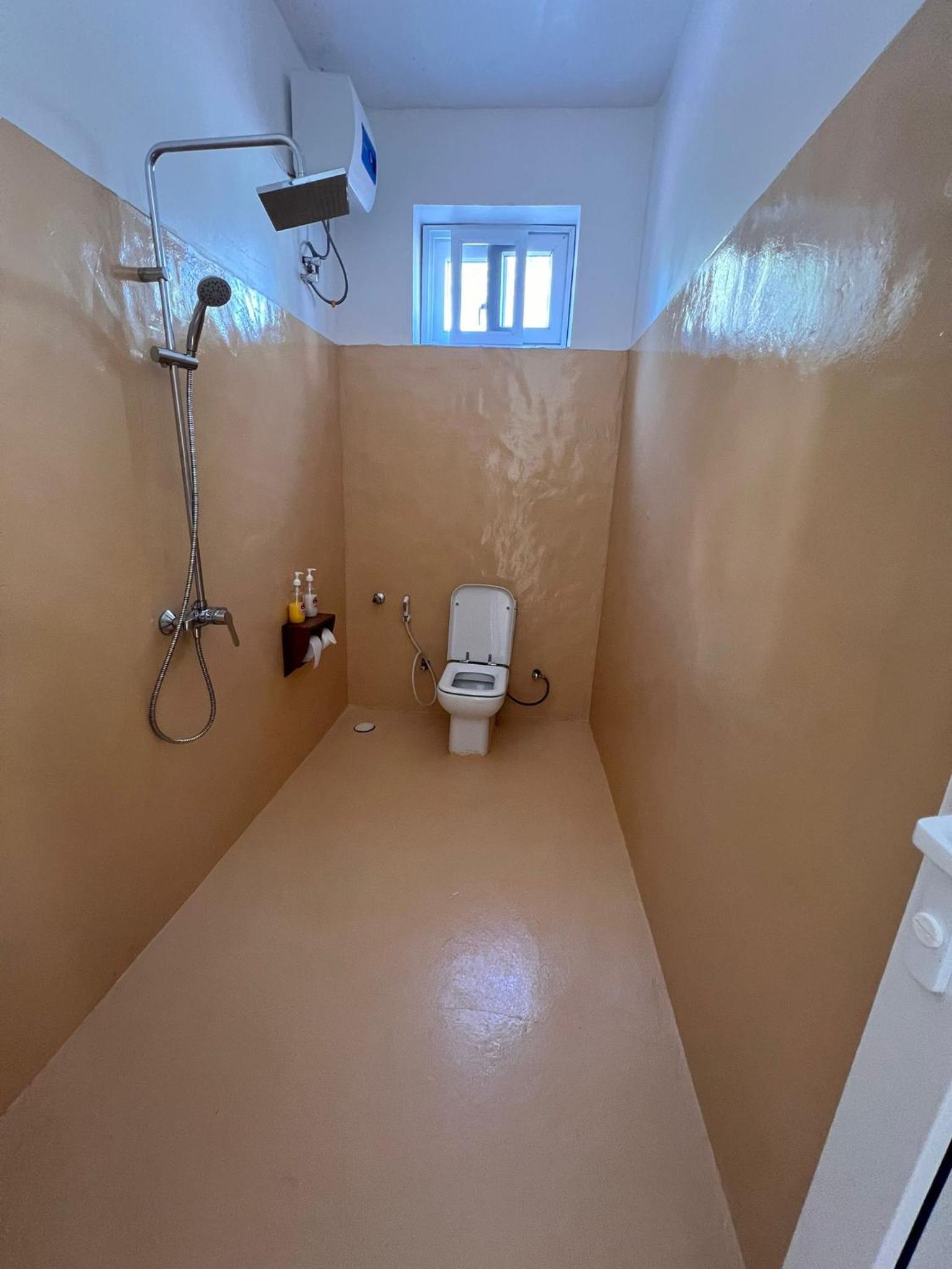 Deluxe Double Room with Side Sea View photo 1