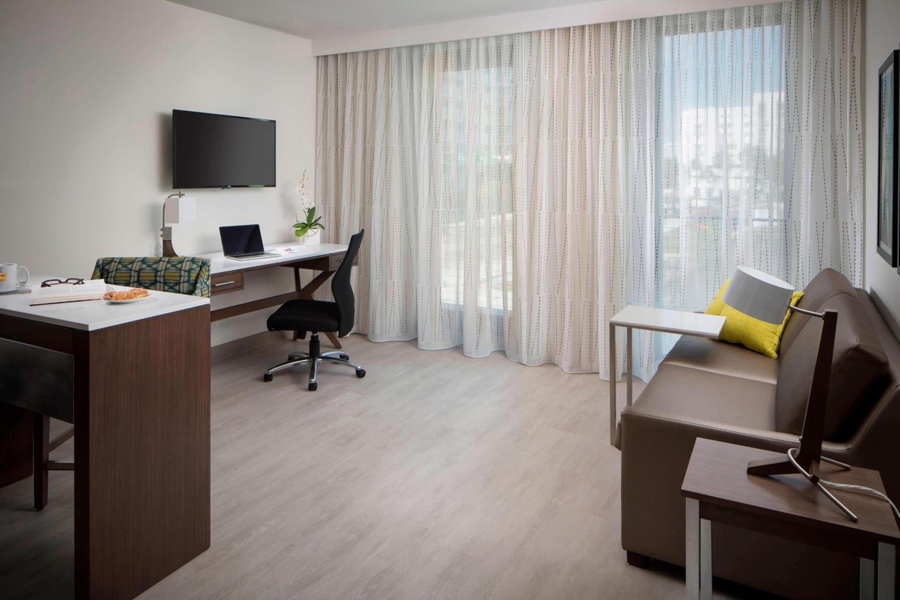 One-Bedroom King Suite with Sofa Bed and Roll-in Shower - Mobility Accessible photo 2