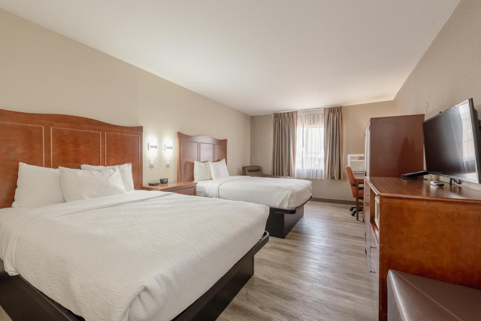 Double Room with Two Double Beds - Non-Smoking