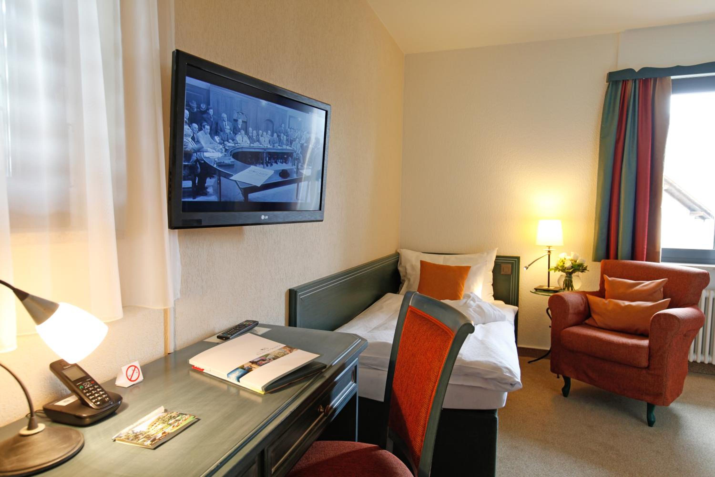Small Single Room