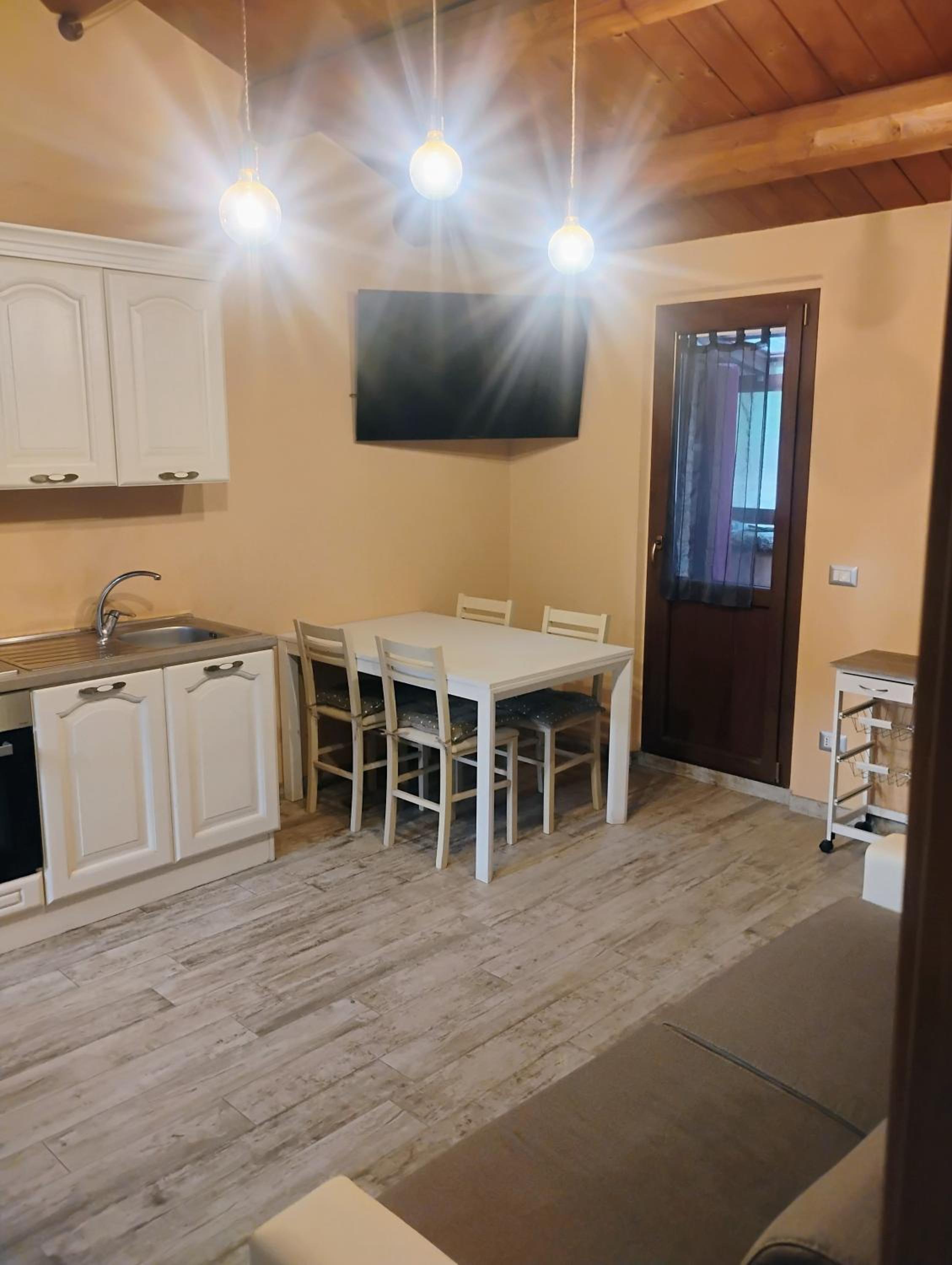 Apartment - Ground Floor photo 3