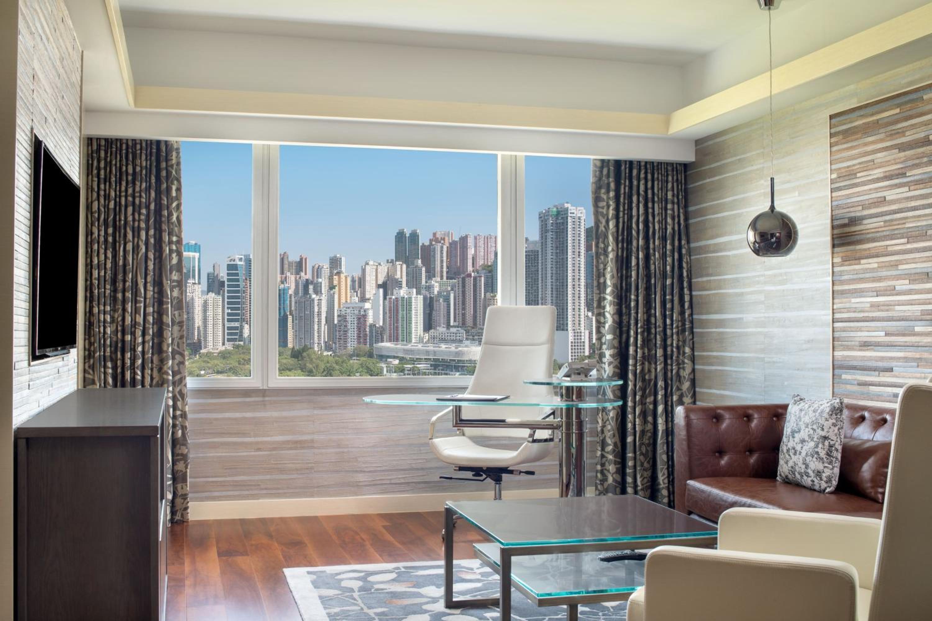 Park Lane Suite Panoramic View 1 King Bed with Lounge Access Park Lane Suite Panoramic View 1 King Bed with Lounge Access