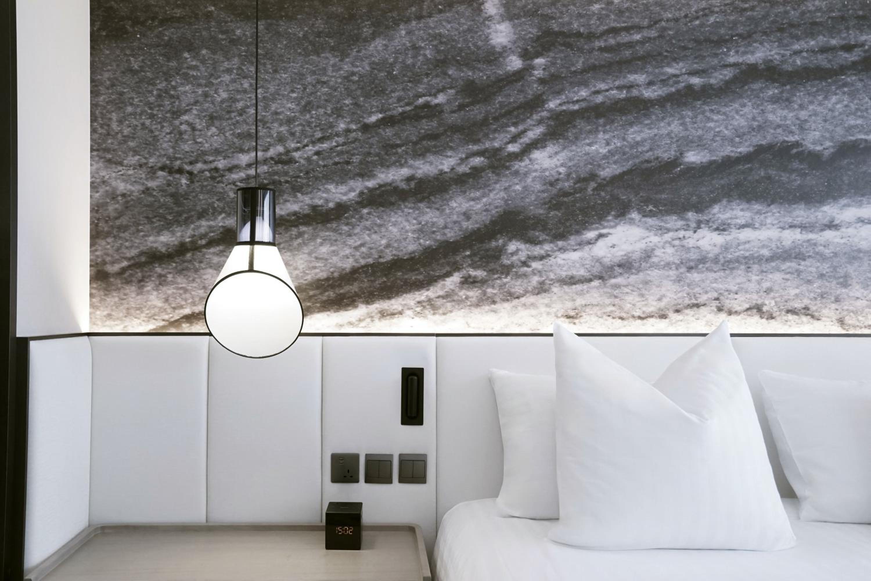 Premium Twin Room with Panoramic View