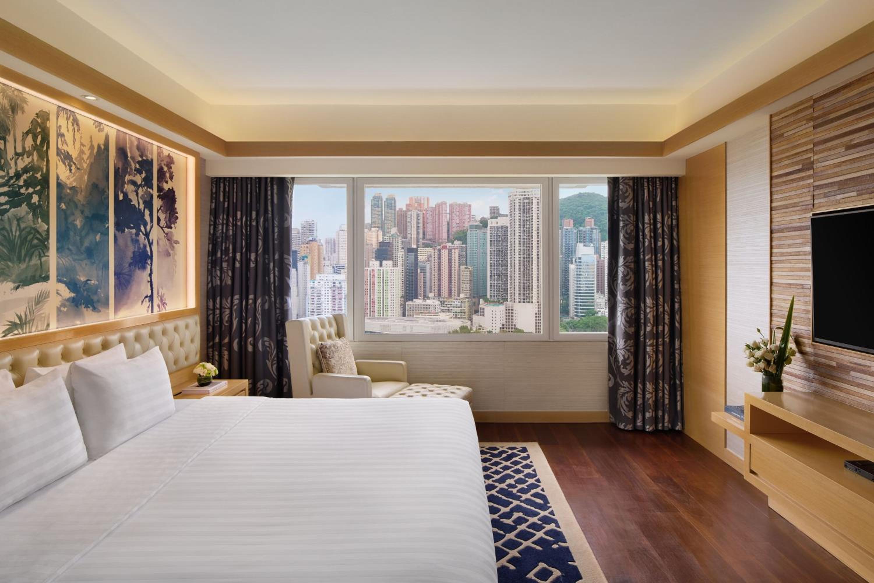 Park Lane Suite Panoramic View 1 King Bed with Lounge Access photo 1