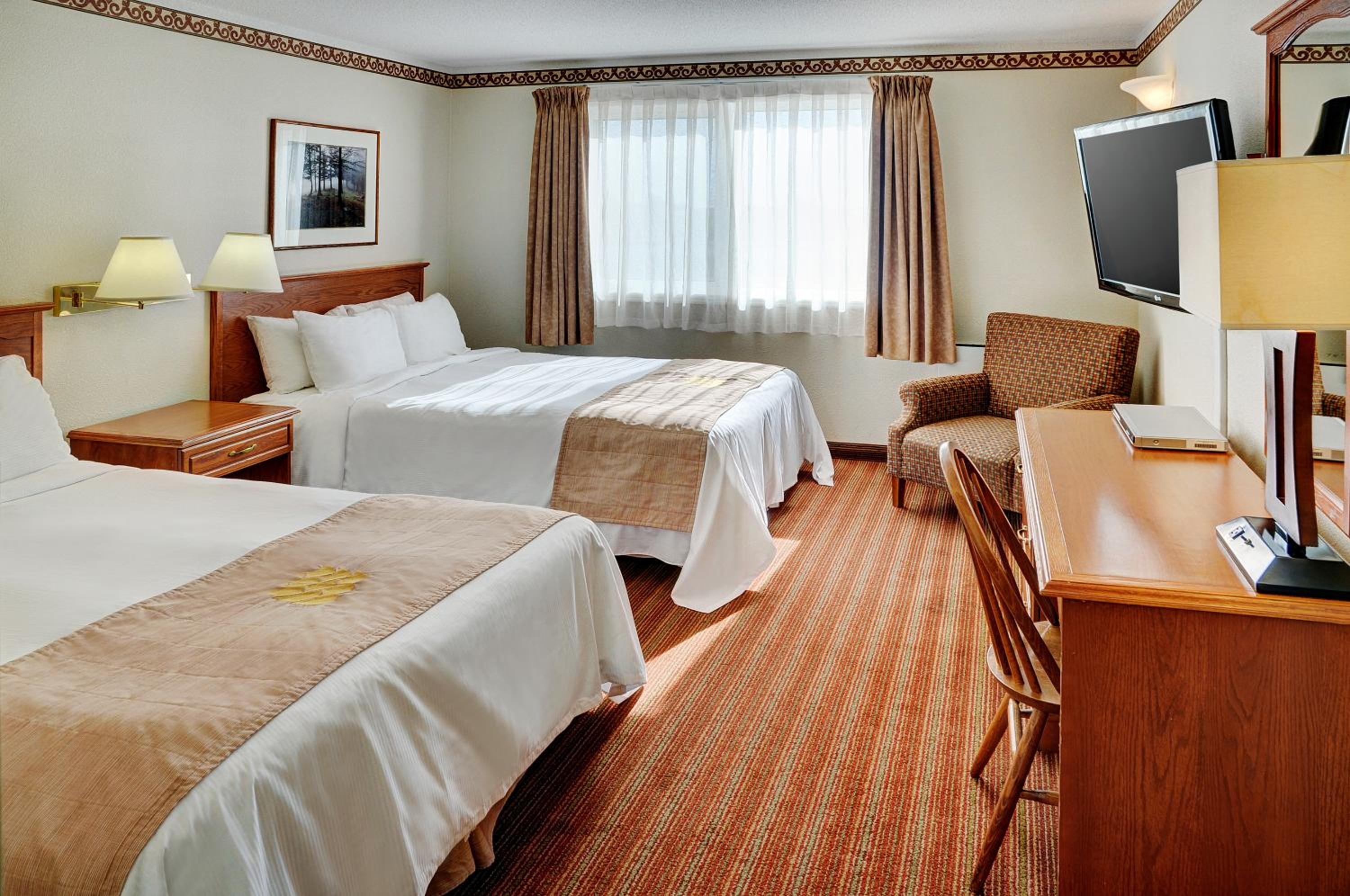 Queen Room photo 1