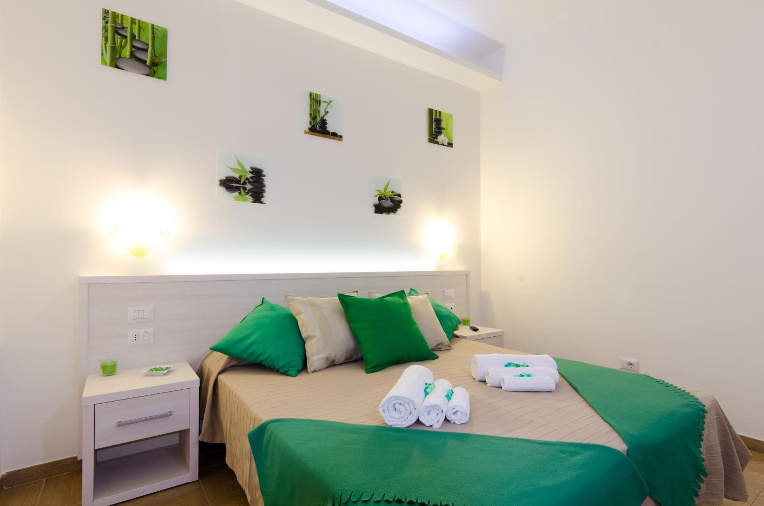 Standard Double or Twin Room photo 1