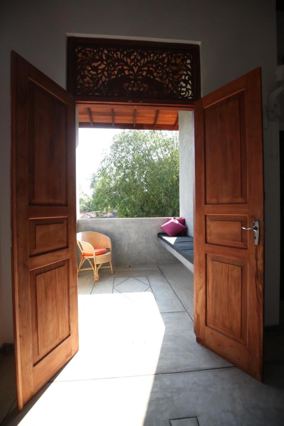 Deluxe Double Room with Balcony photo 2