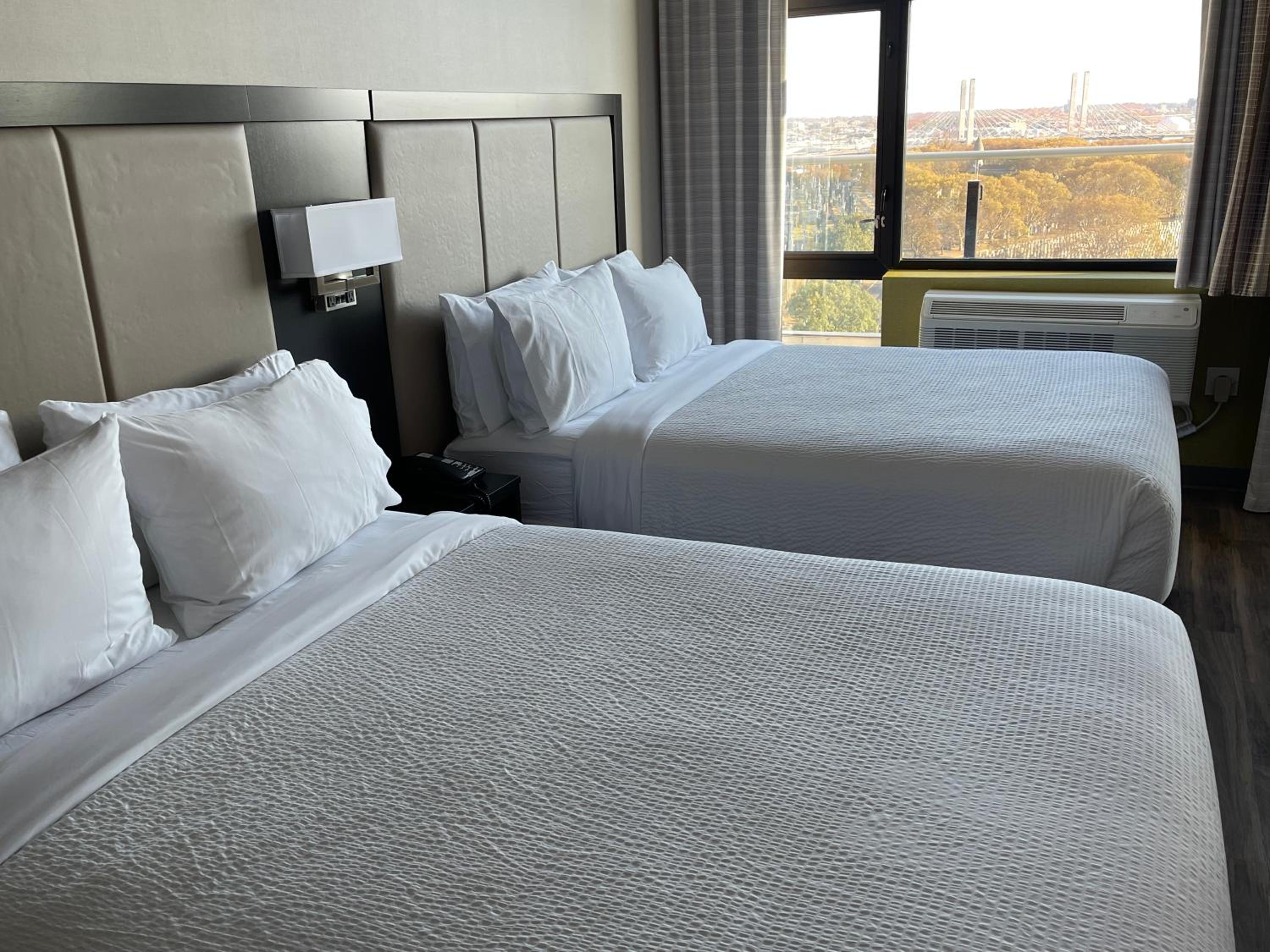 Standard Room with Two Queen Beds - Photo 1