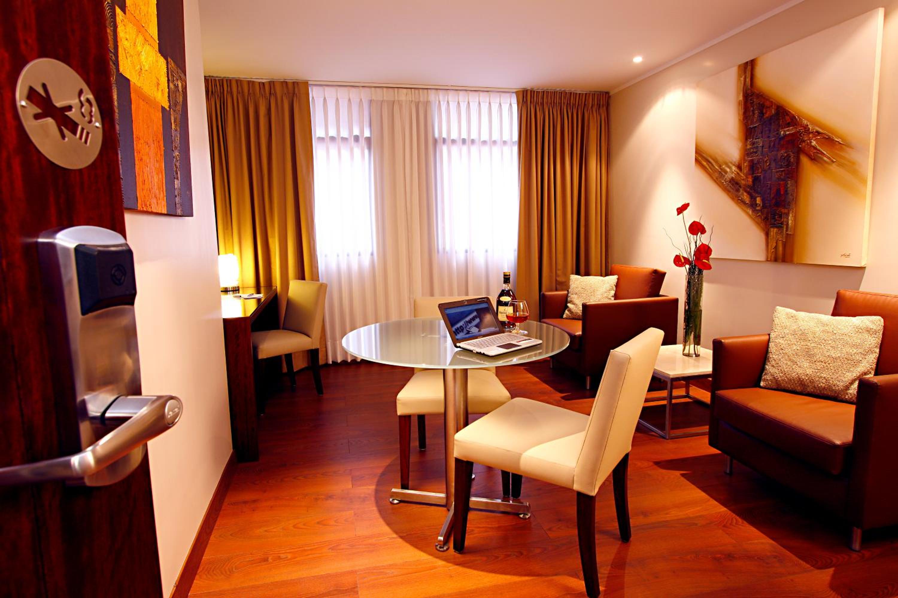 Deluxe Double Suite