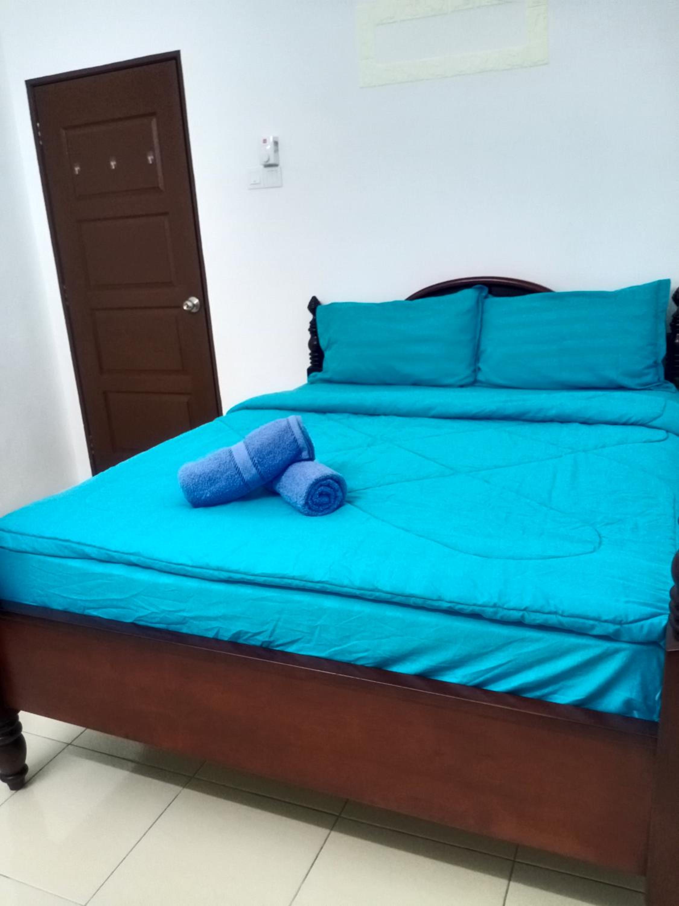 Superior Deluxe Double or Twin Room  photo 3