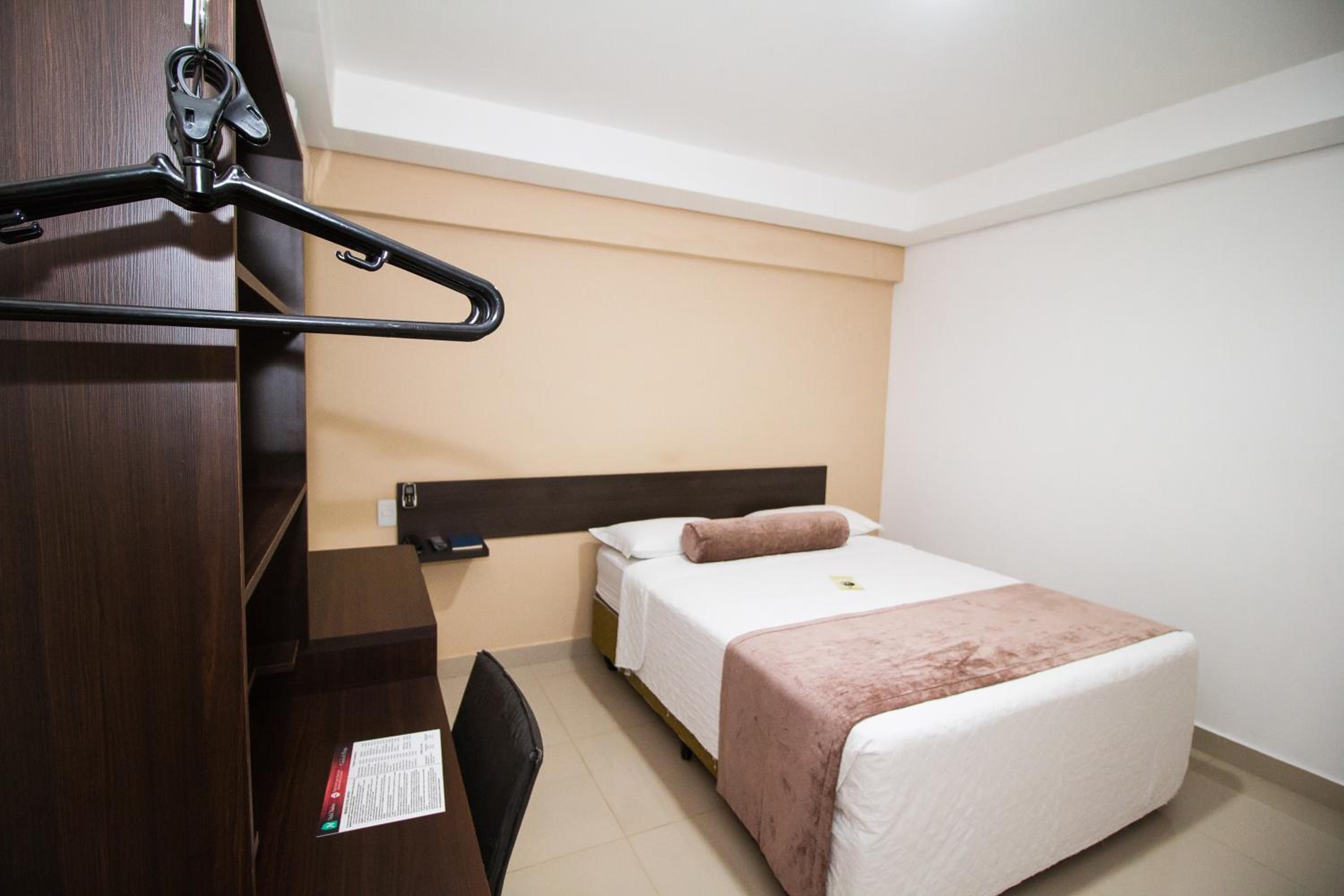 Single Room photo 2