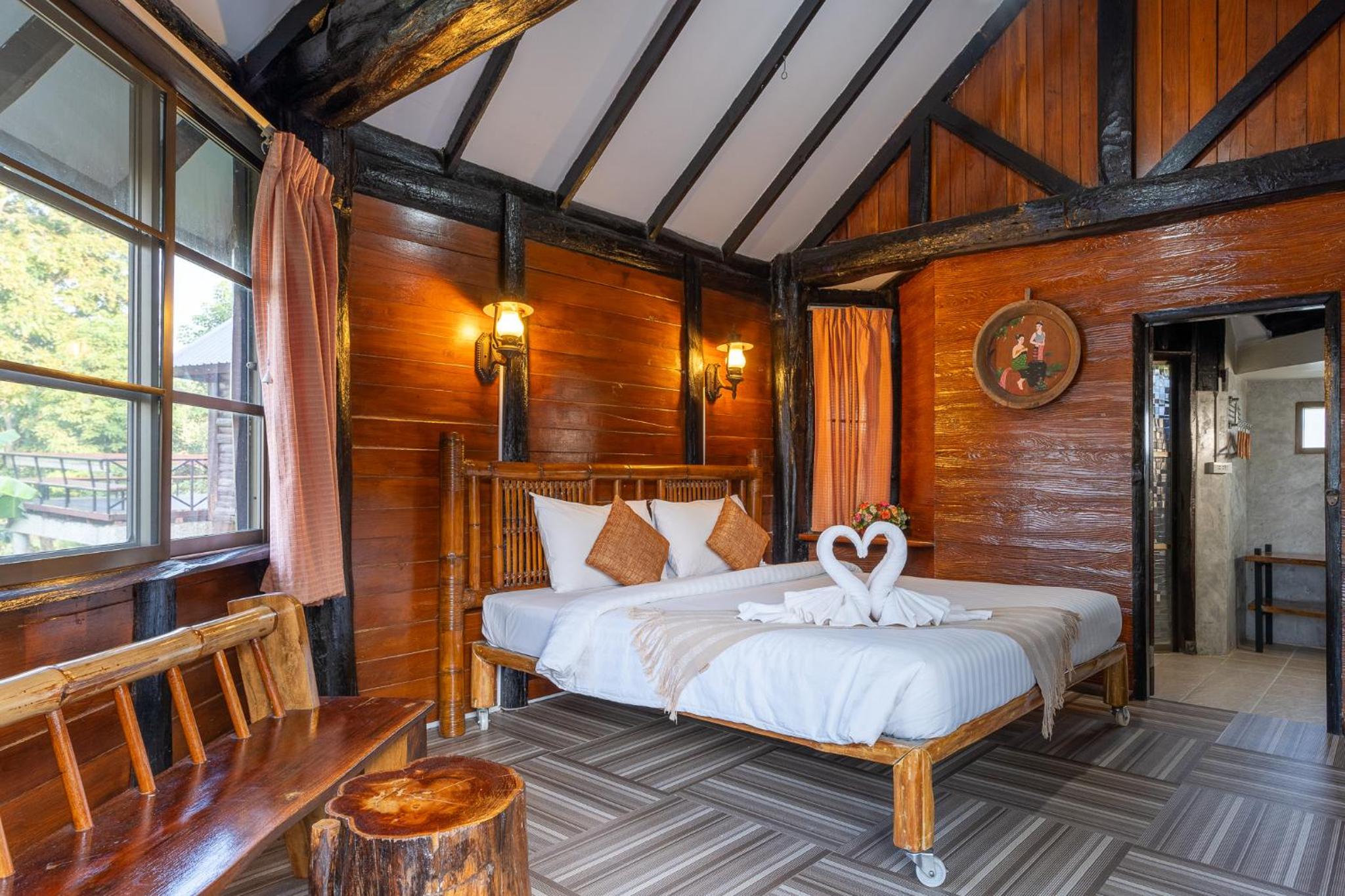 Deluxe Double Room - Photo 7