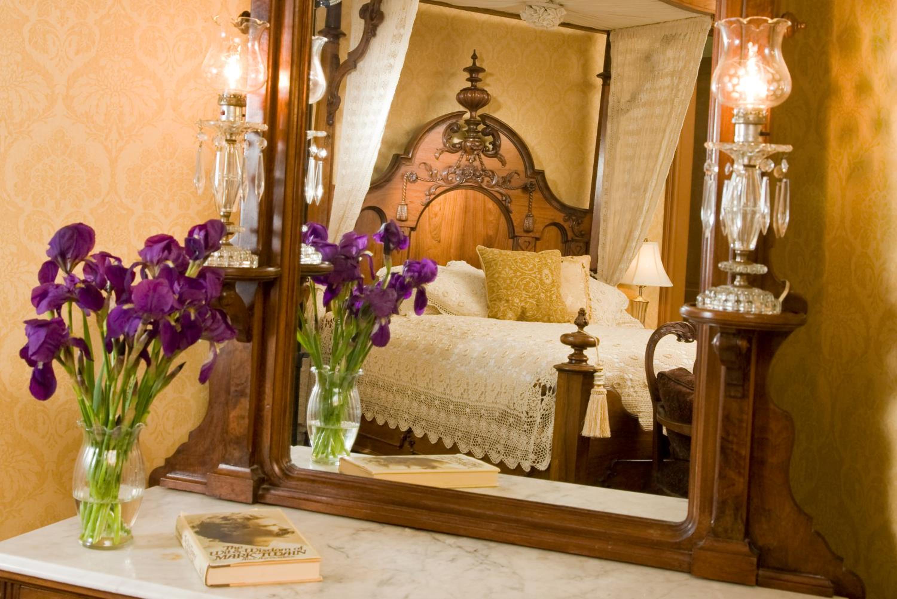Rosewood Room photo 1