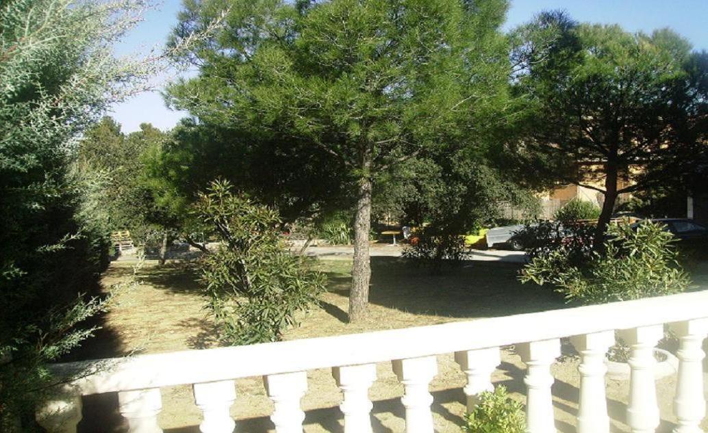 Family Room (4 Adults) - Photo 3