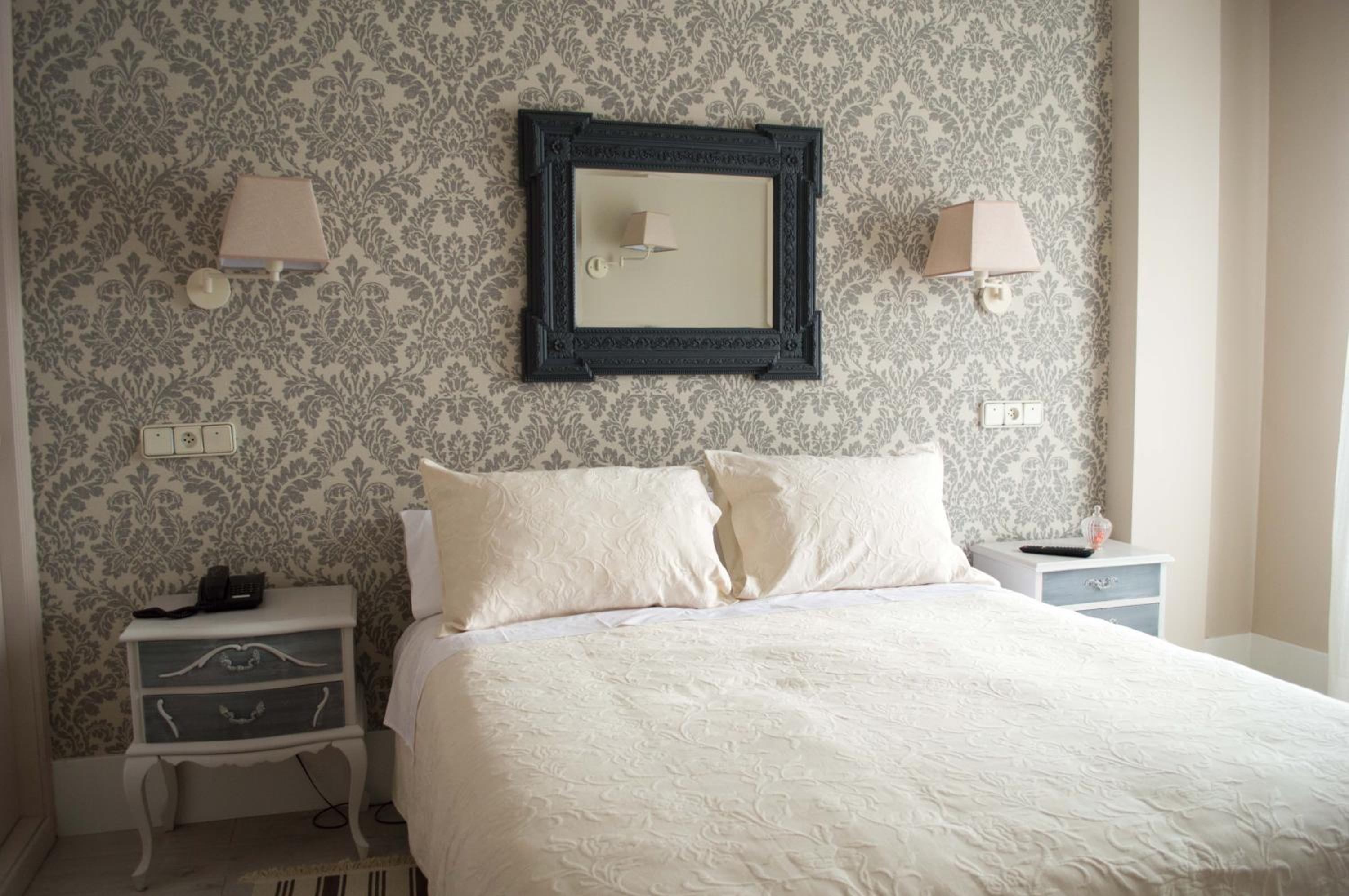Double or Twin Room photo 2