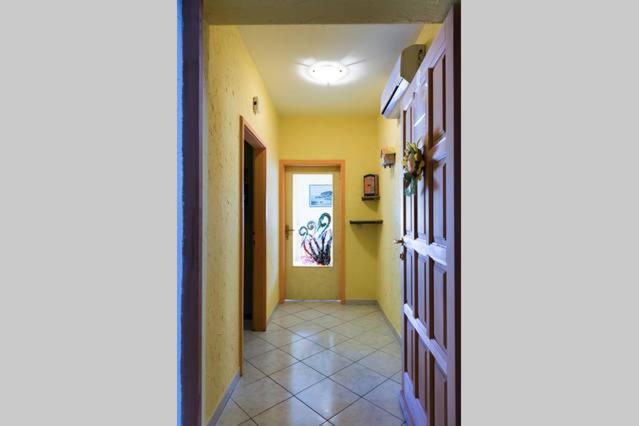 Apartment with Sea View photo 2