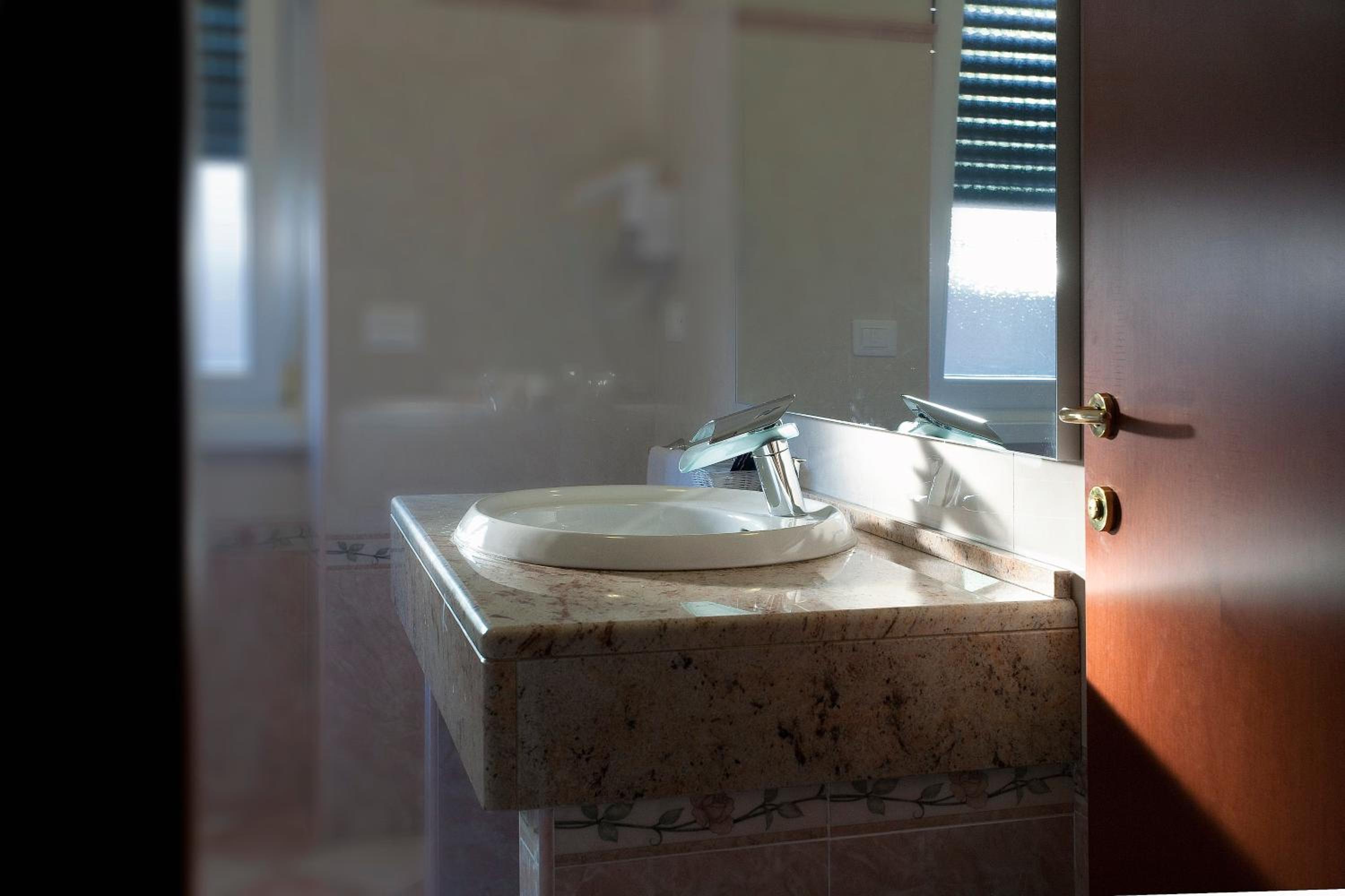 Junior Suite - Photo 9