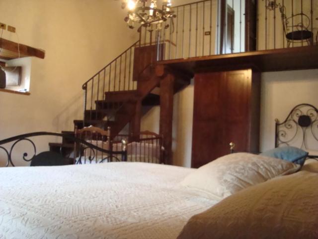 Double or Twin Room with Bathroom photo 1