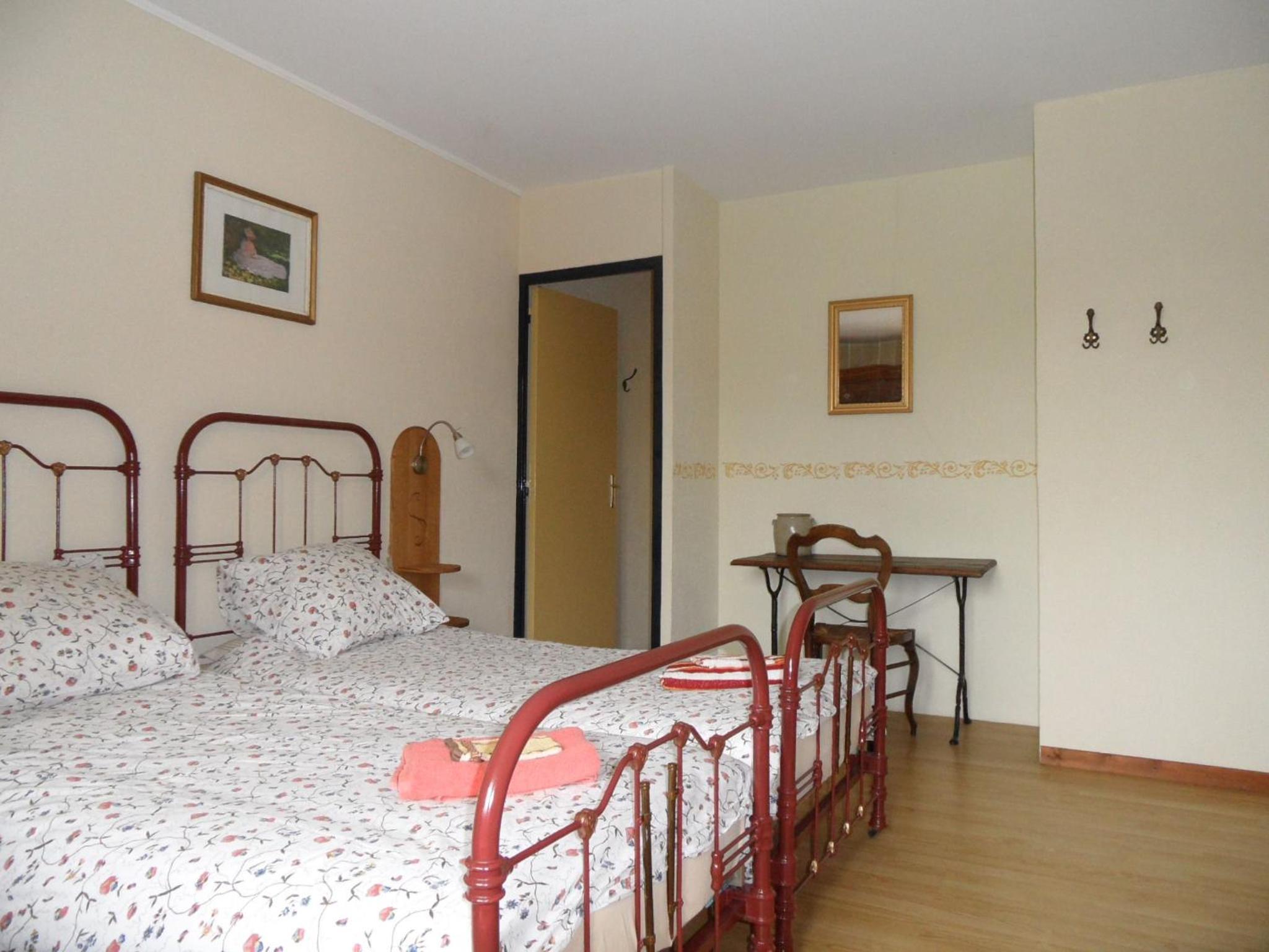 Standard Double Room - Photo 6