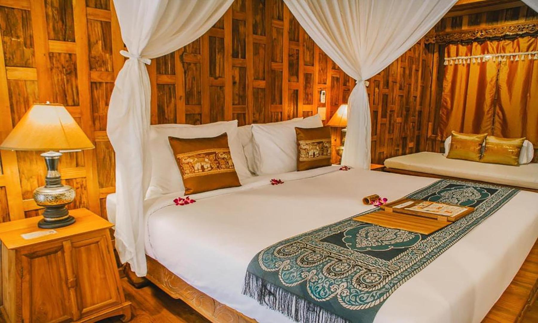 Supreme Deluxe Room with FREE THB 2,000 Net Resort Credit per Night - Photo 1