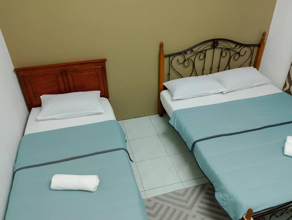 Three-Bedroom Vacation Home  photo 1
