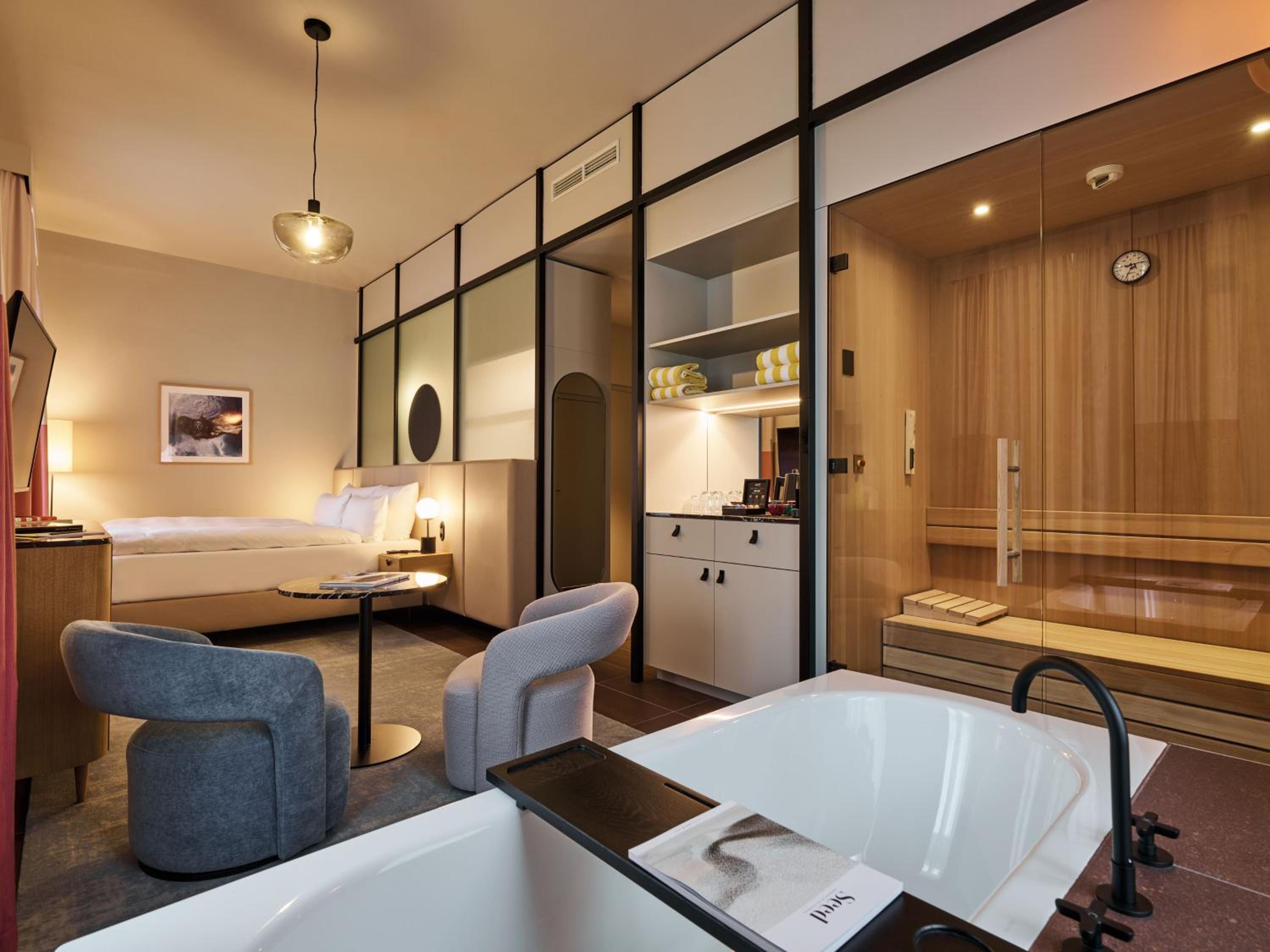 Junior Suite with Sauna