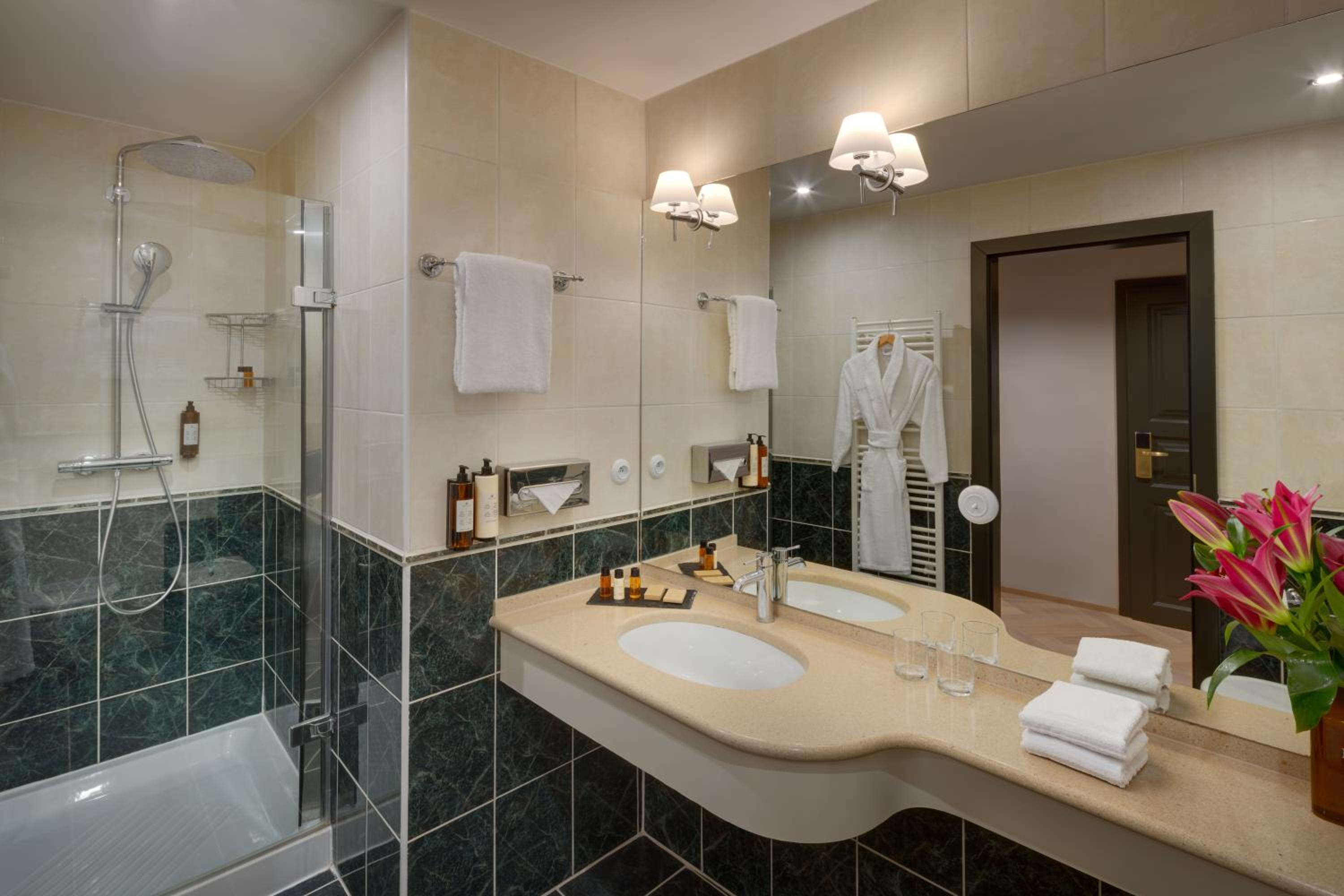 Double or Twin Room with Balcony