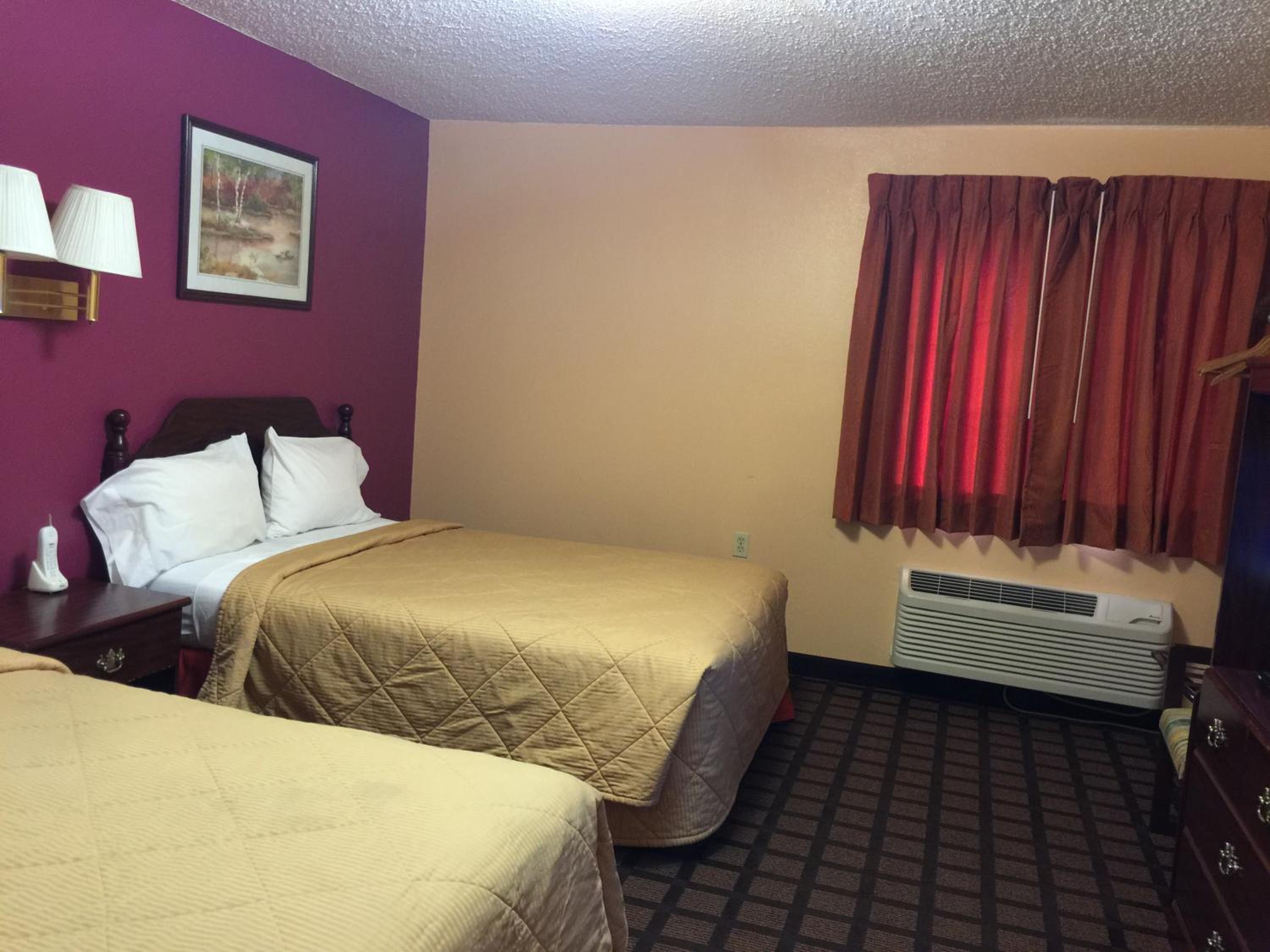 Double Room with Two Double Beds photo 3