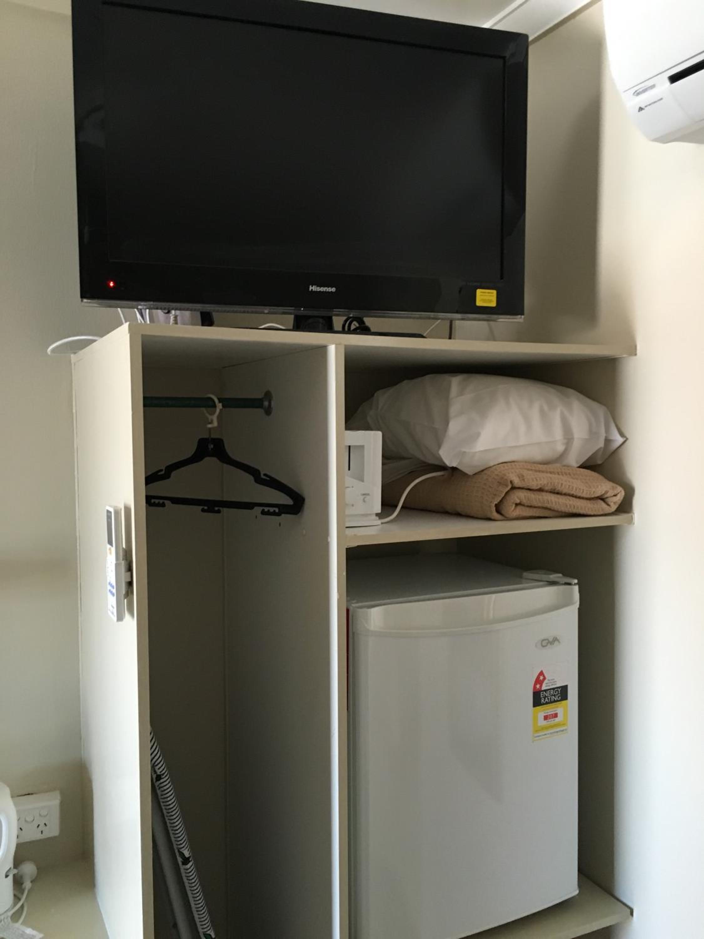 Double or Twin Room - Photo 3