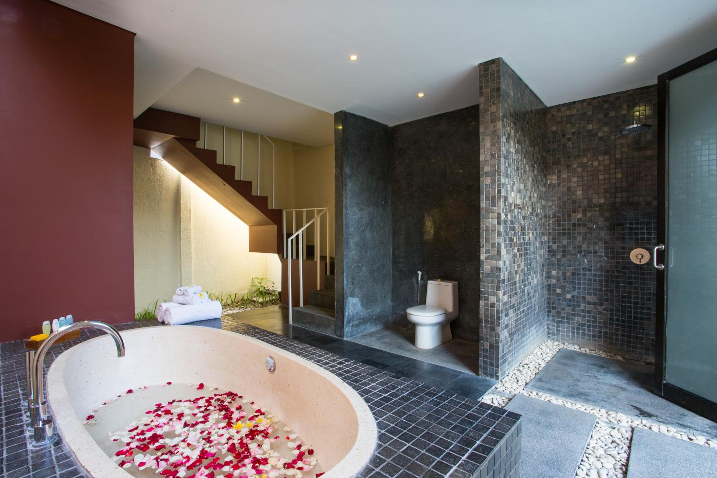 Super Deluxe One-Bedroom Villa with Private Pool - Photo 2