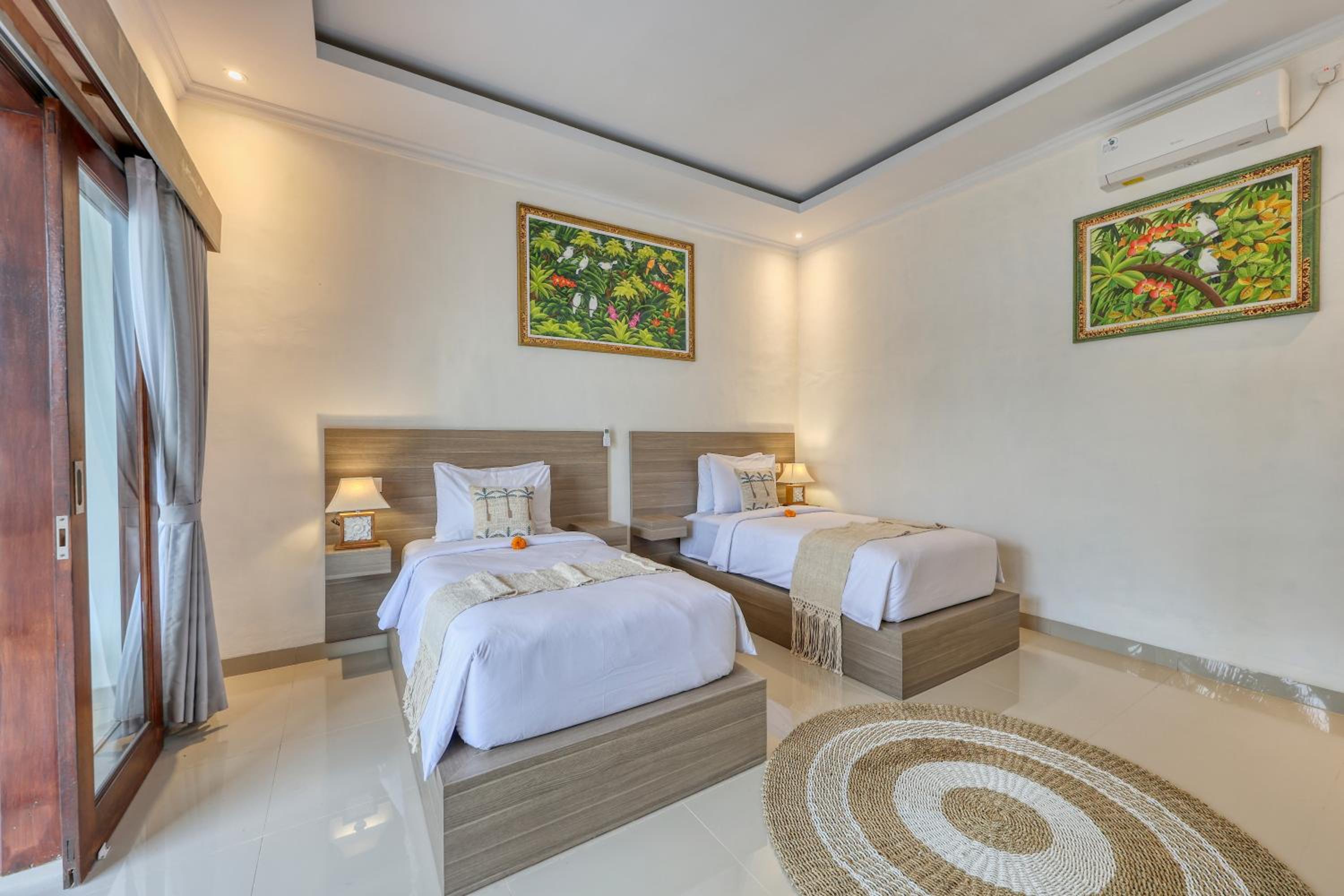 Deluxe Villa - Photo 11
