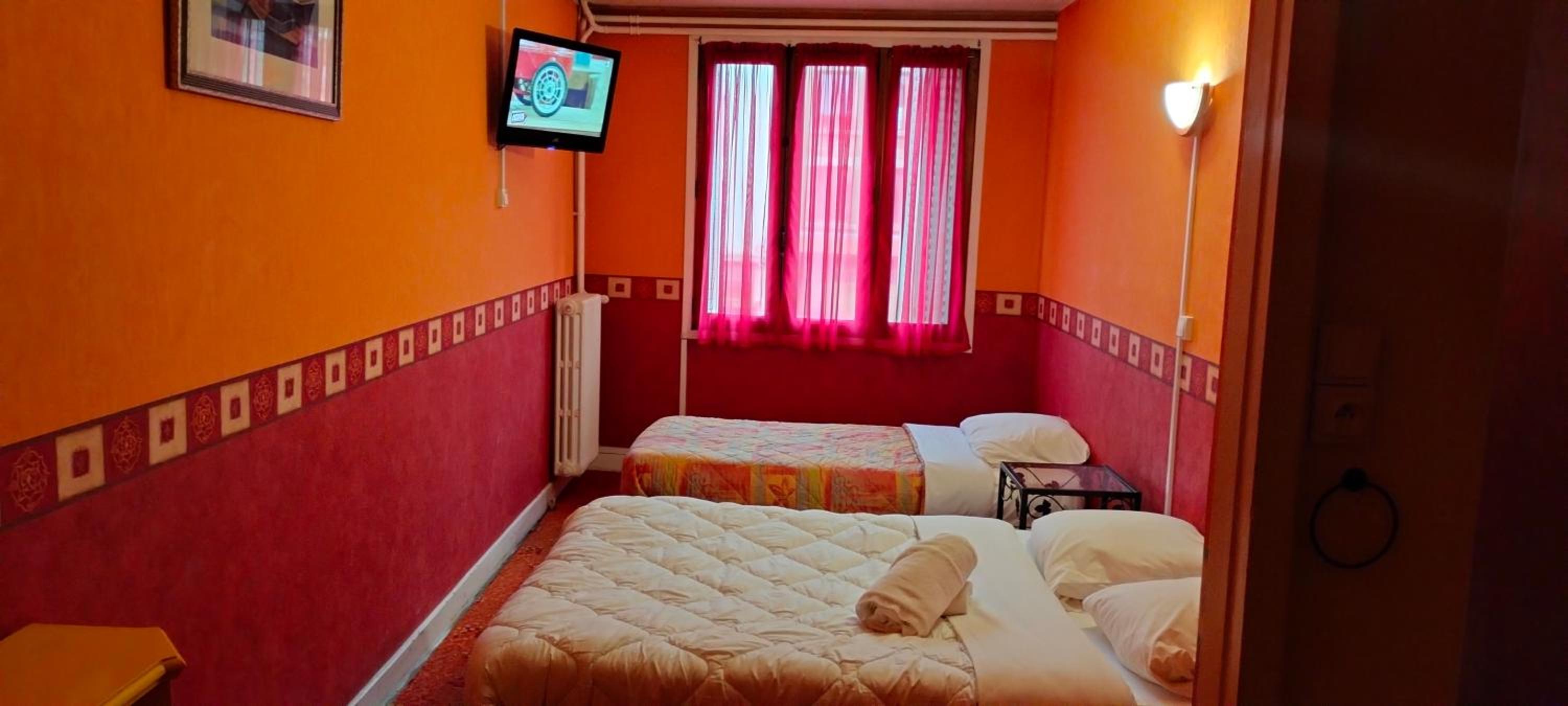 Triple Room - Photo 3