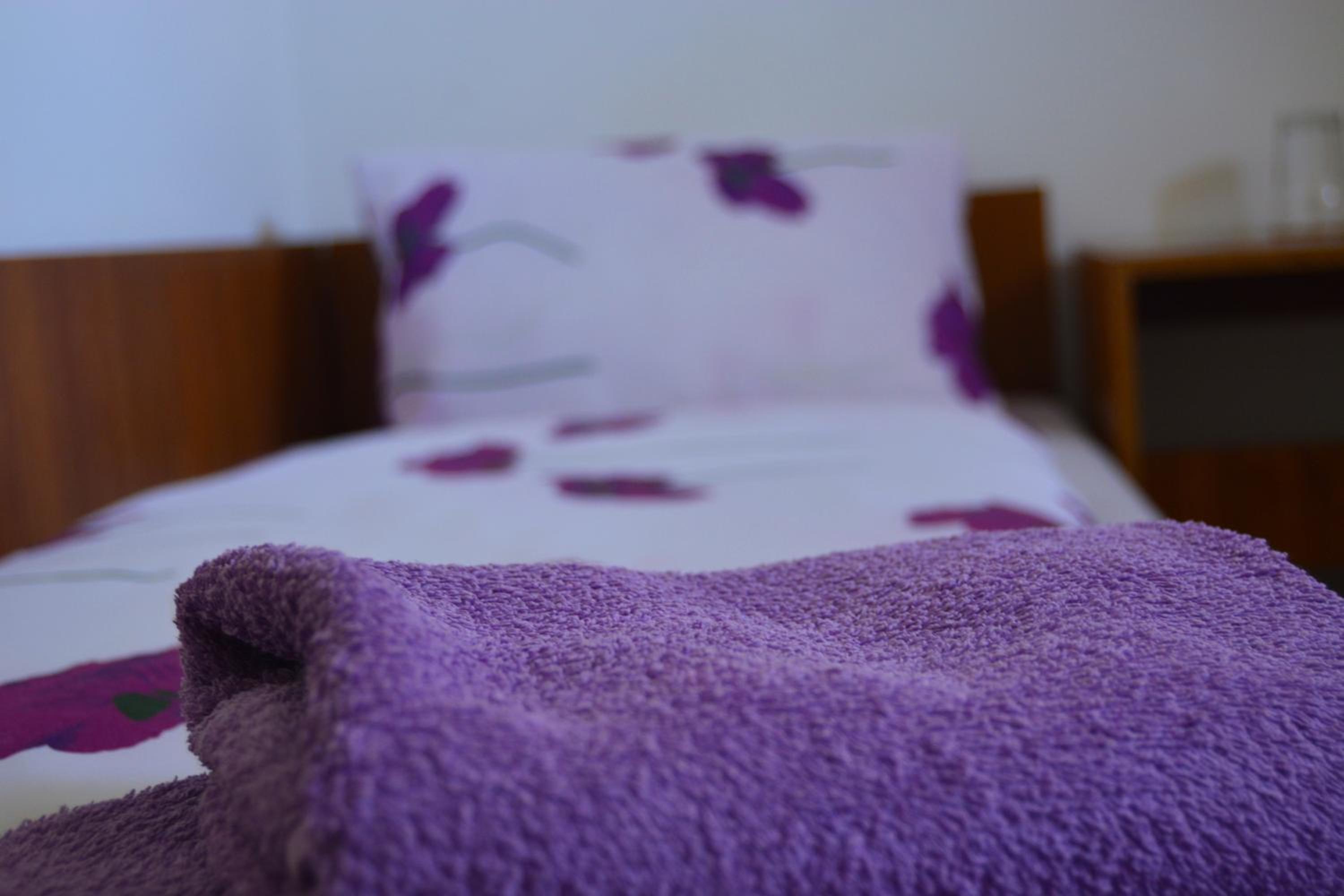 Standard Twin Room - Photo 1