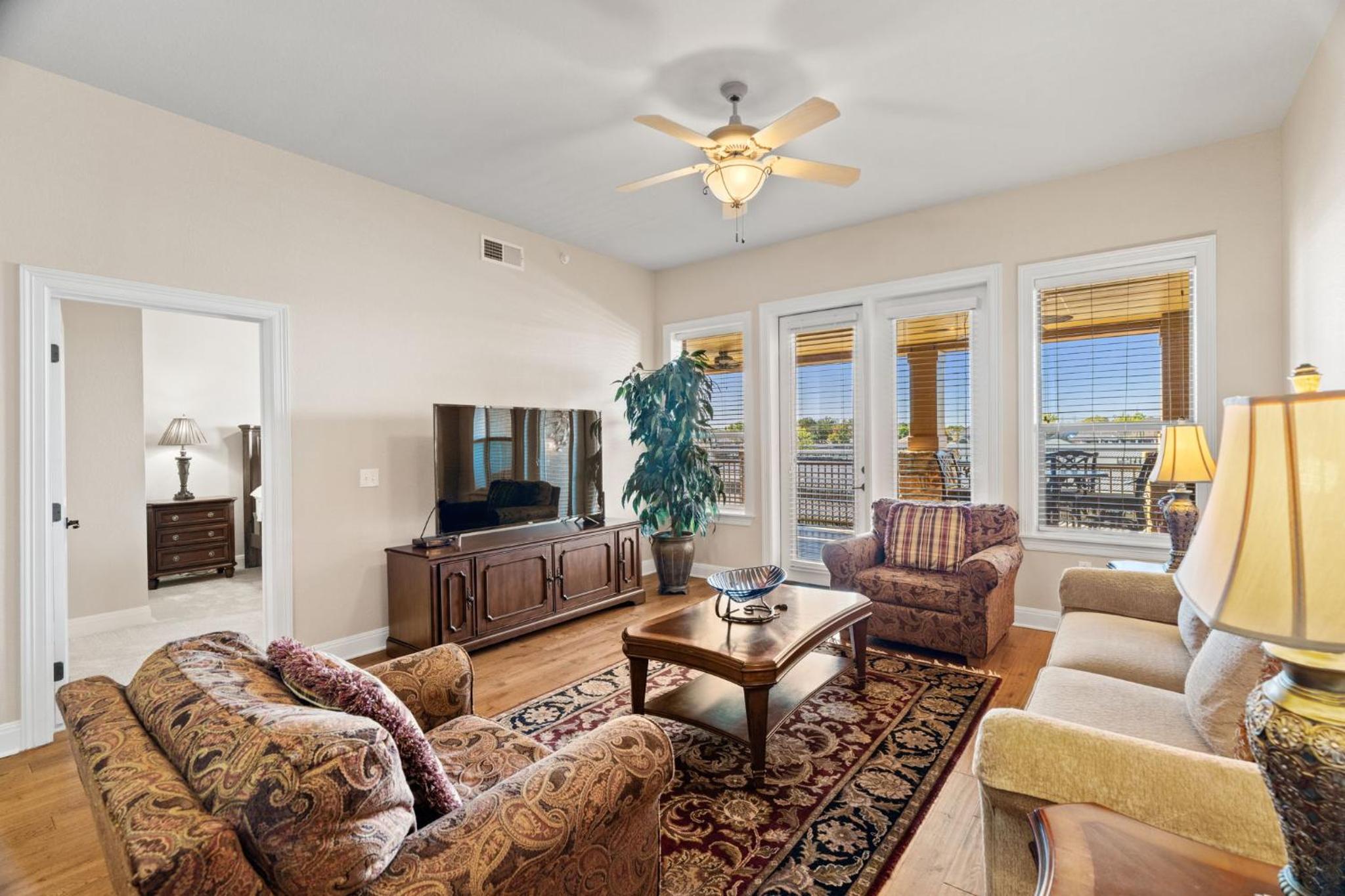 One Bedroom Classic Waters Condo - Photo 5
