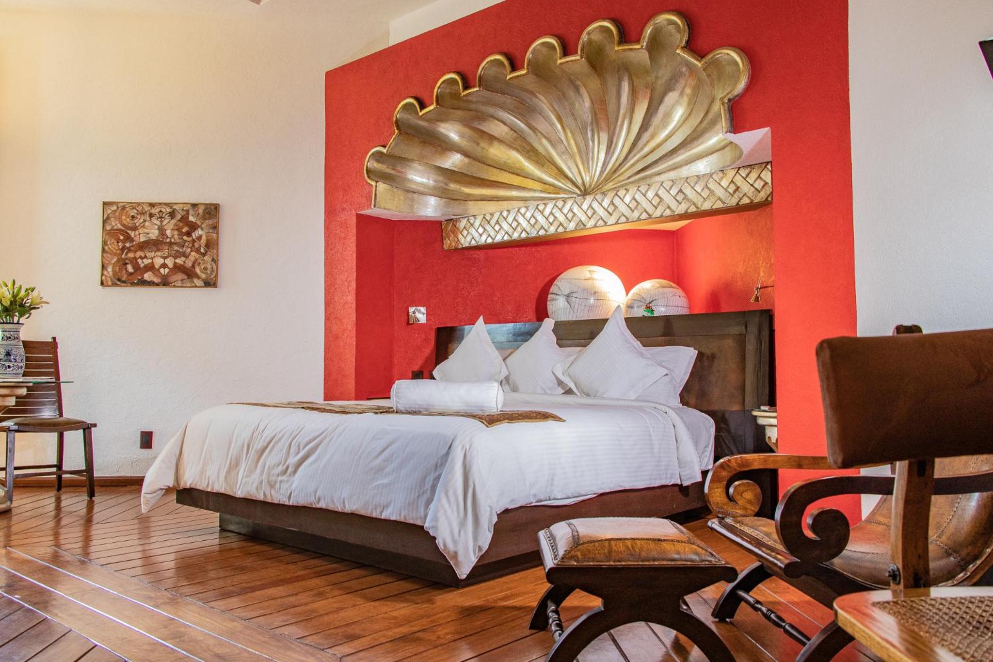 Junior Suite with Balcony