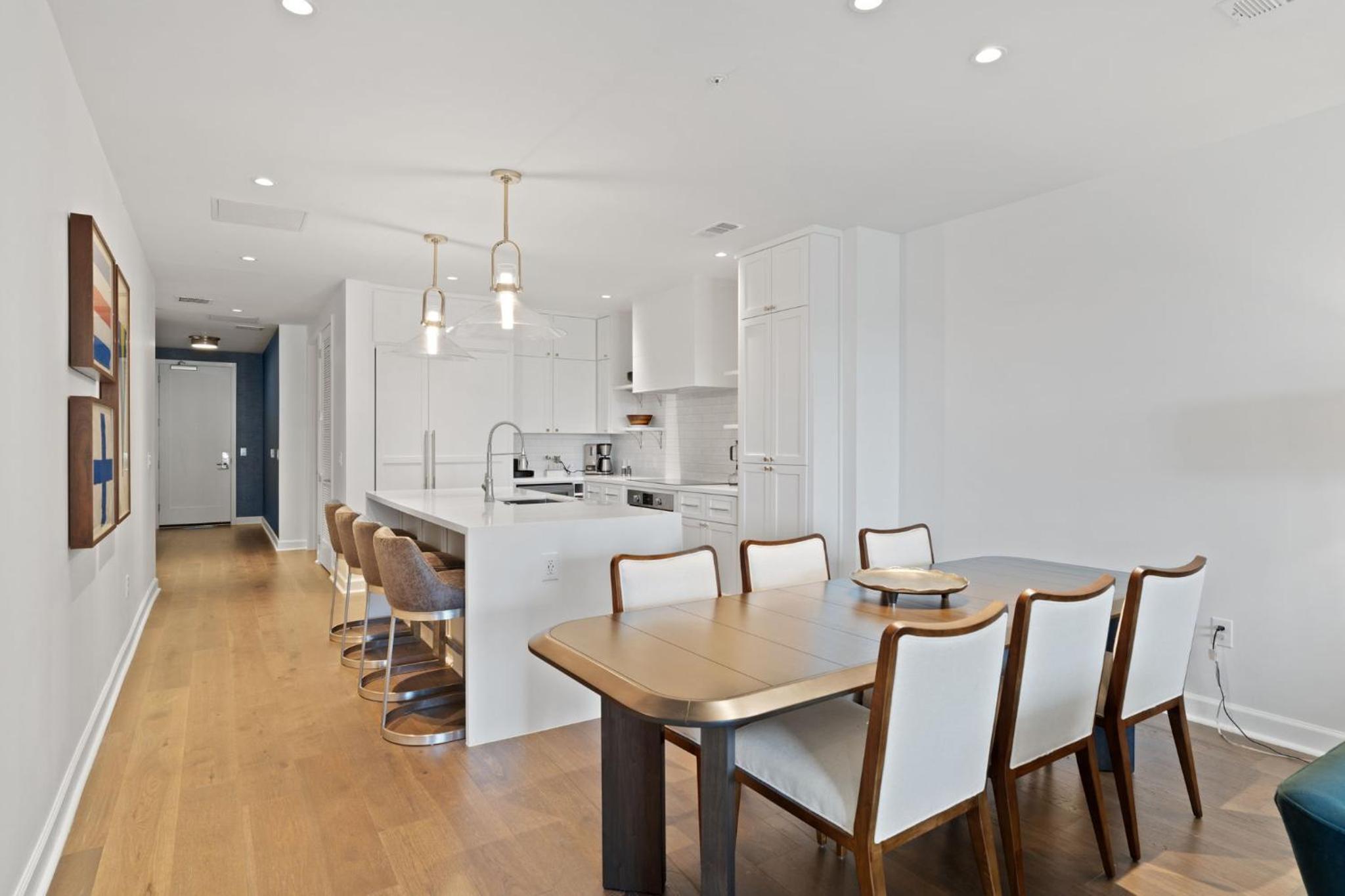 Three BedroomTwo Bath Indigo Signature Condo - Photo 1