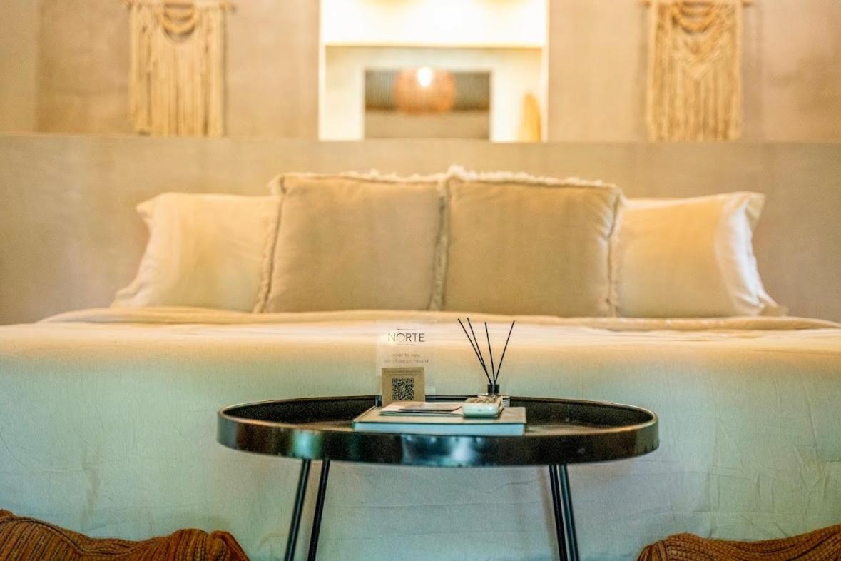 Deluxe King Suite photo 2