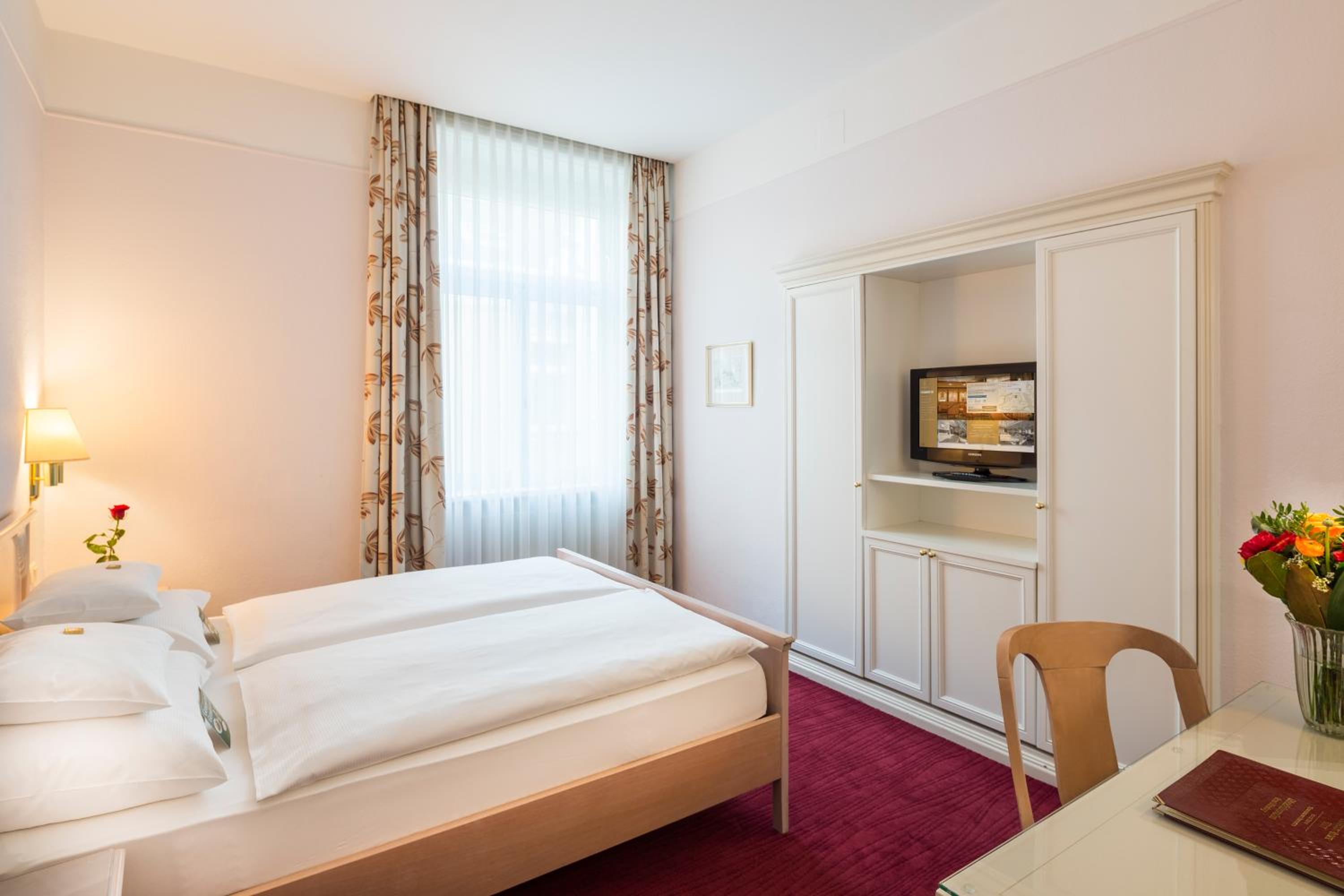 Double Room with Courtyard View photo 1