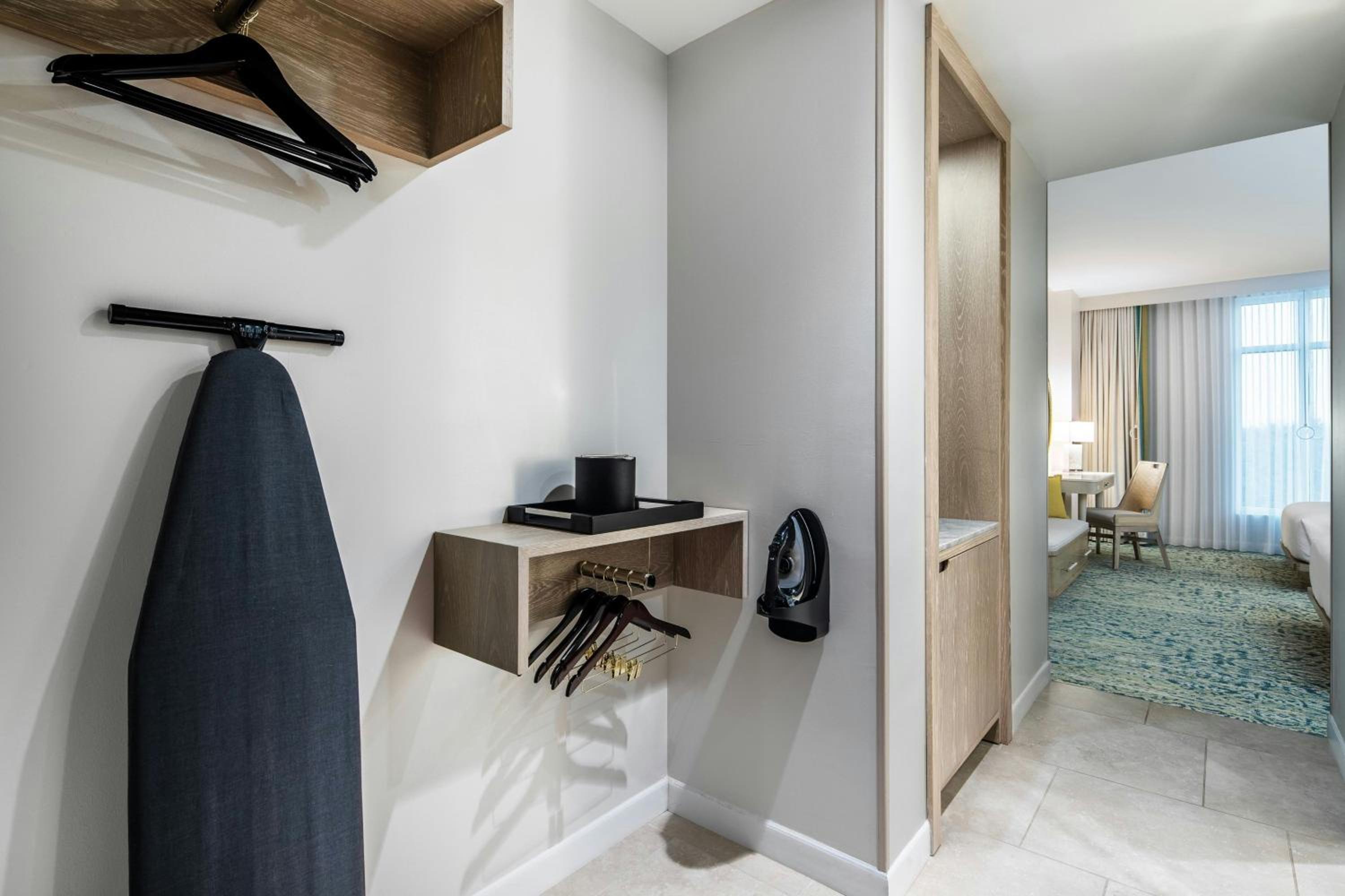 Two Queen Beds with Water Park View - Gulf Coast Tower/Mobility Accessible with Roll-In Shower