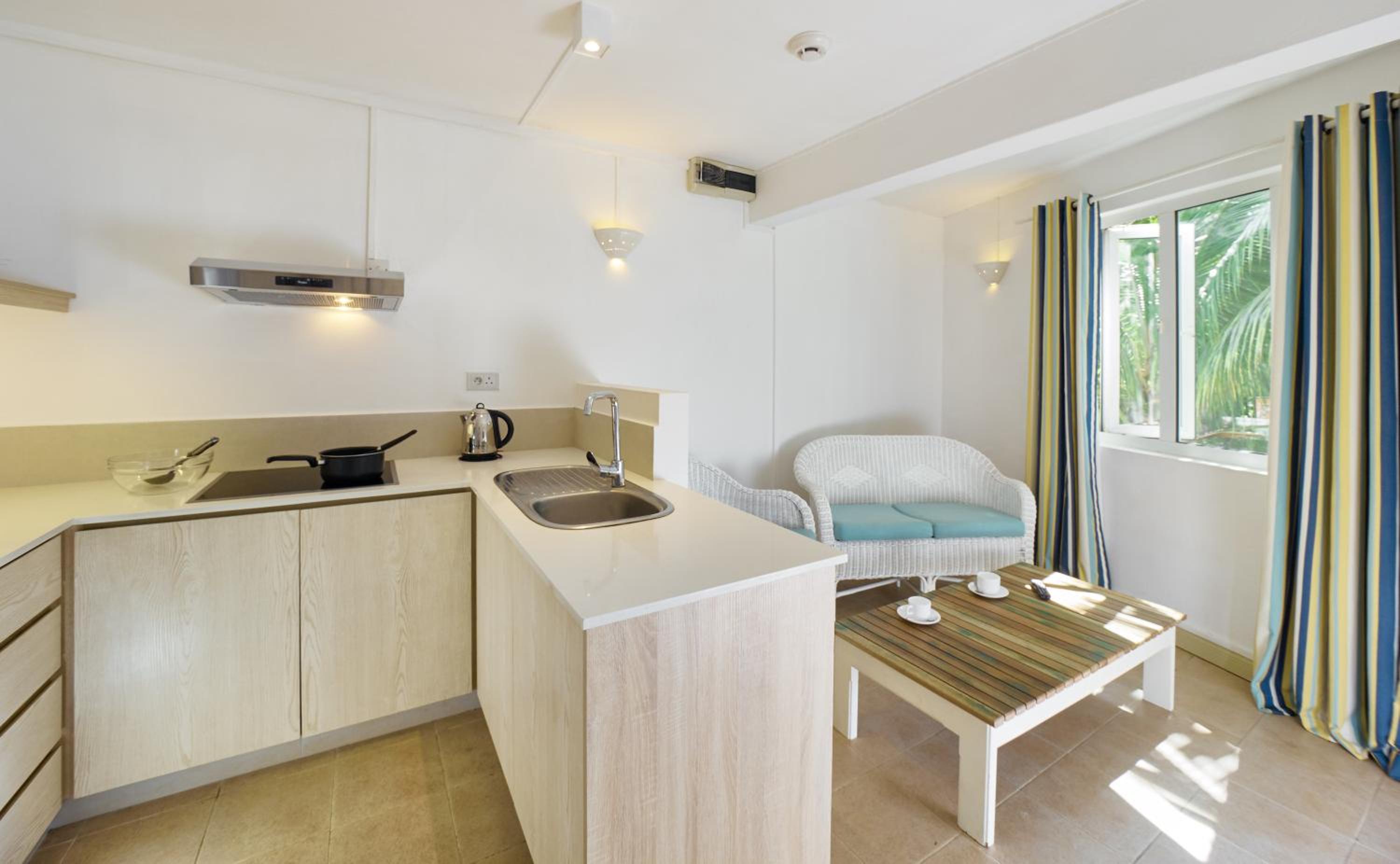 One-Bedroom Apartment Garden View