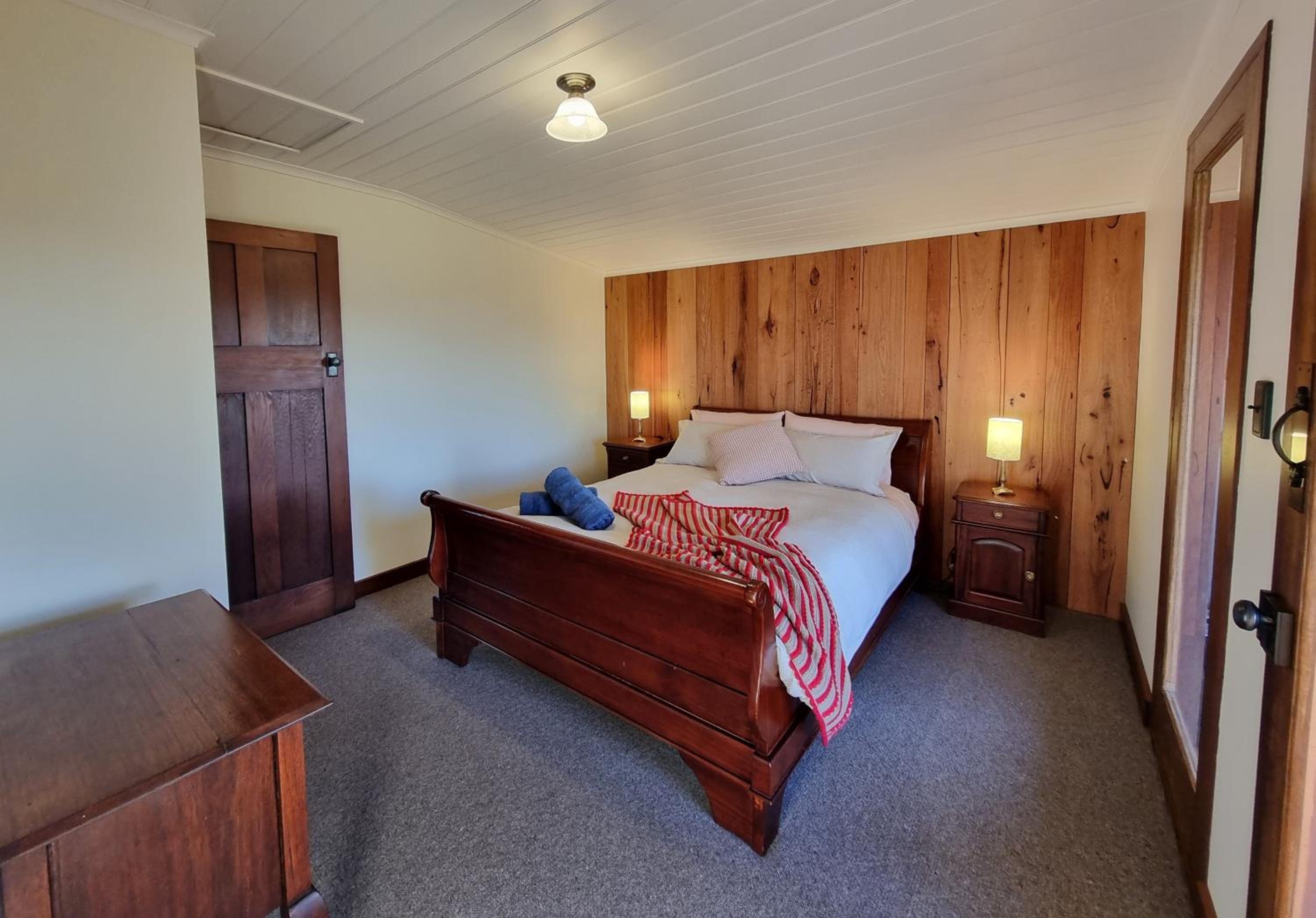 Two-Bedroom House photo 2