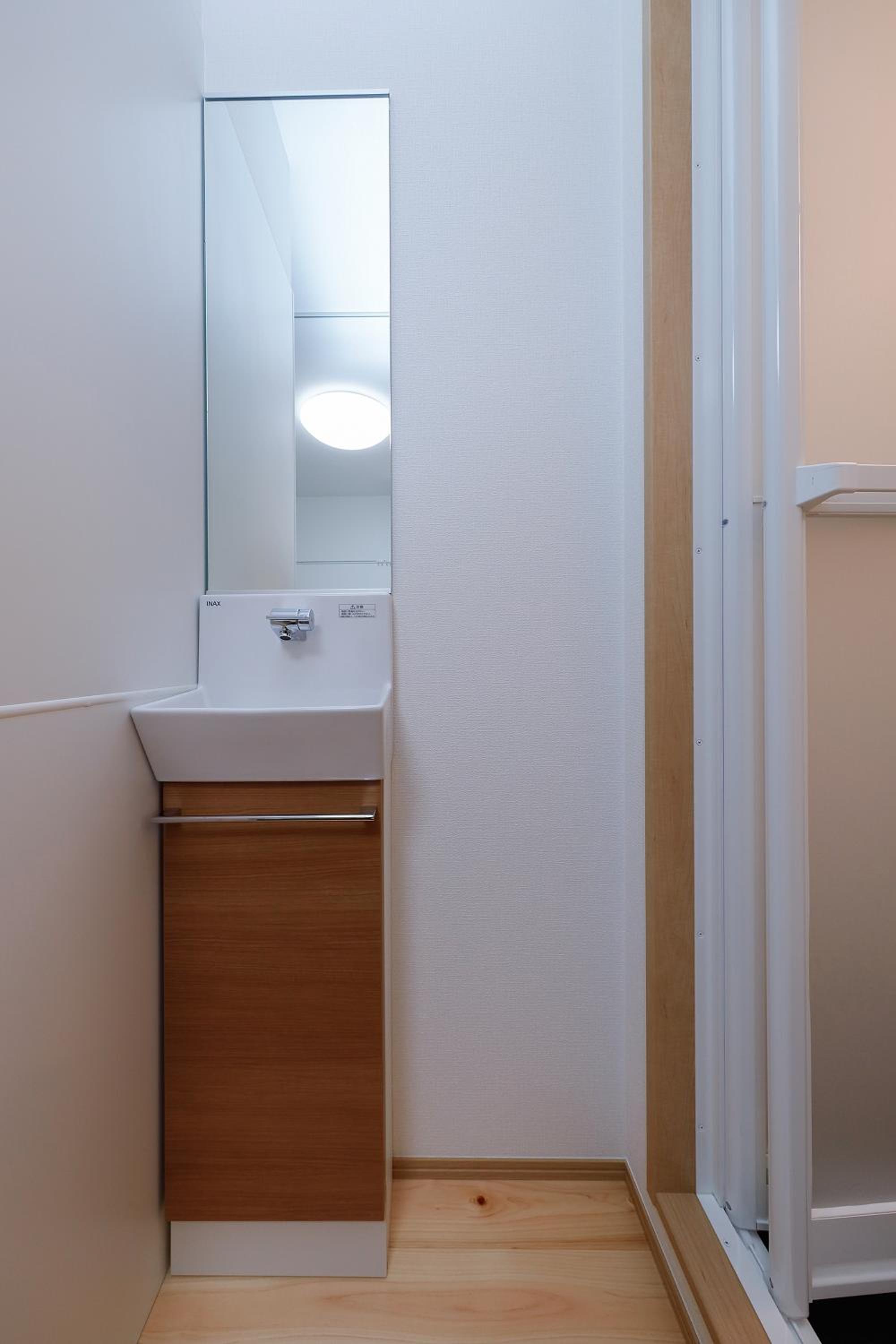 One-Bedroom Apartment photo 3