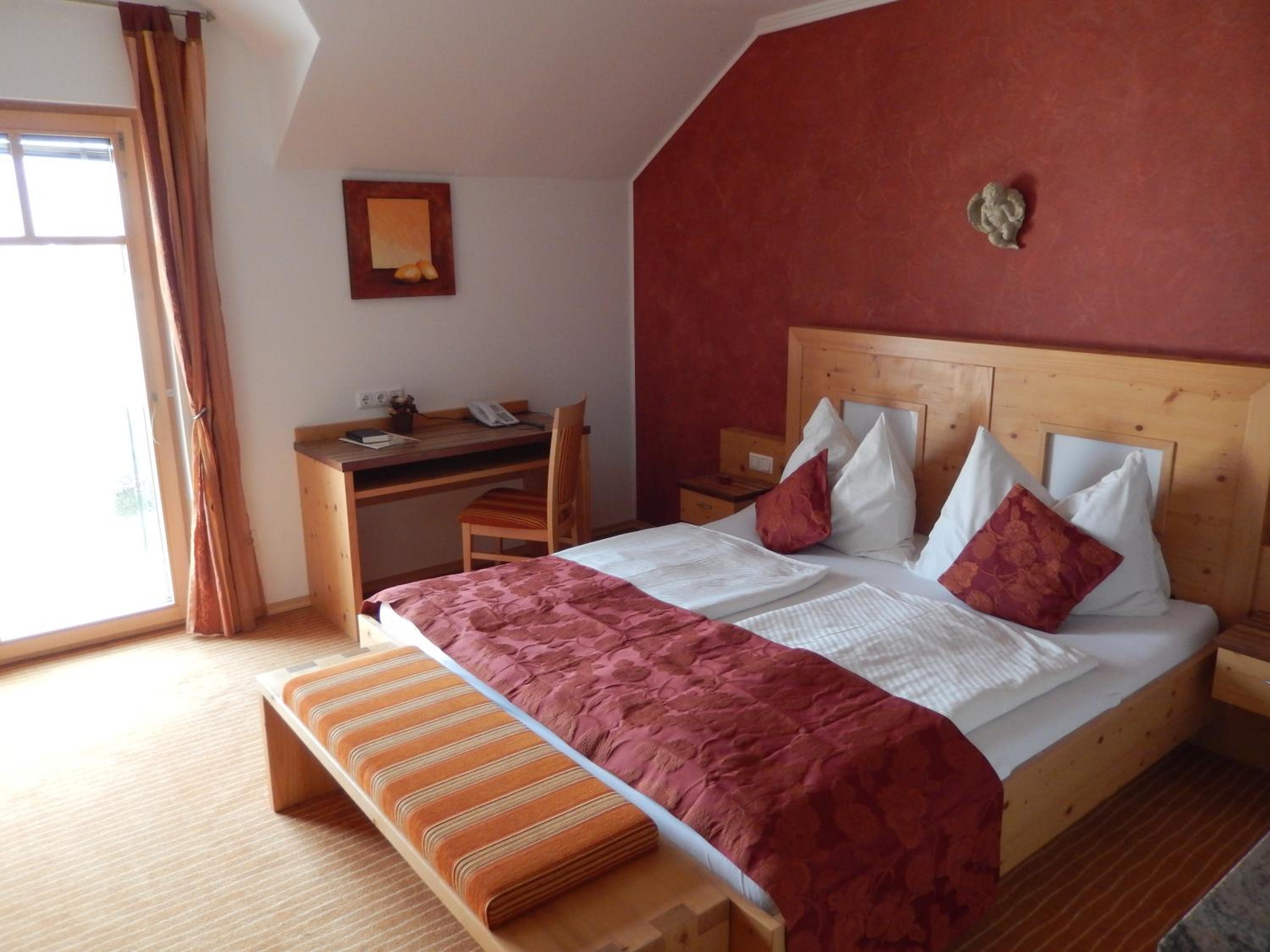 Superior Double Room - Photo 1