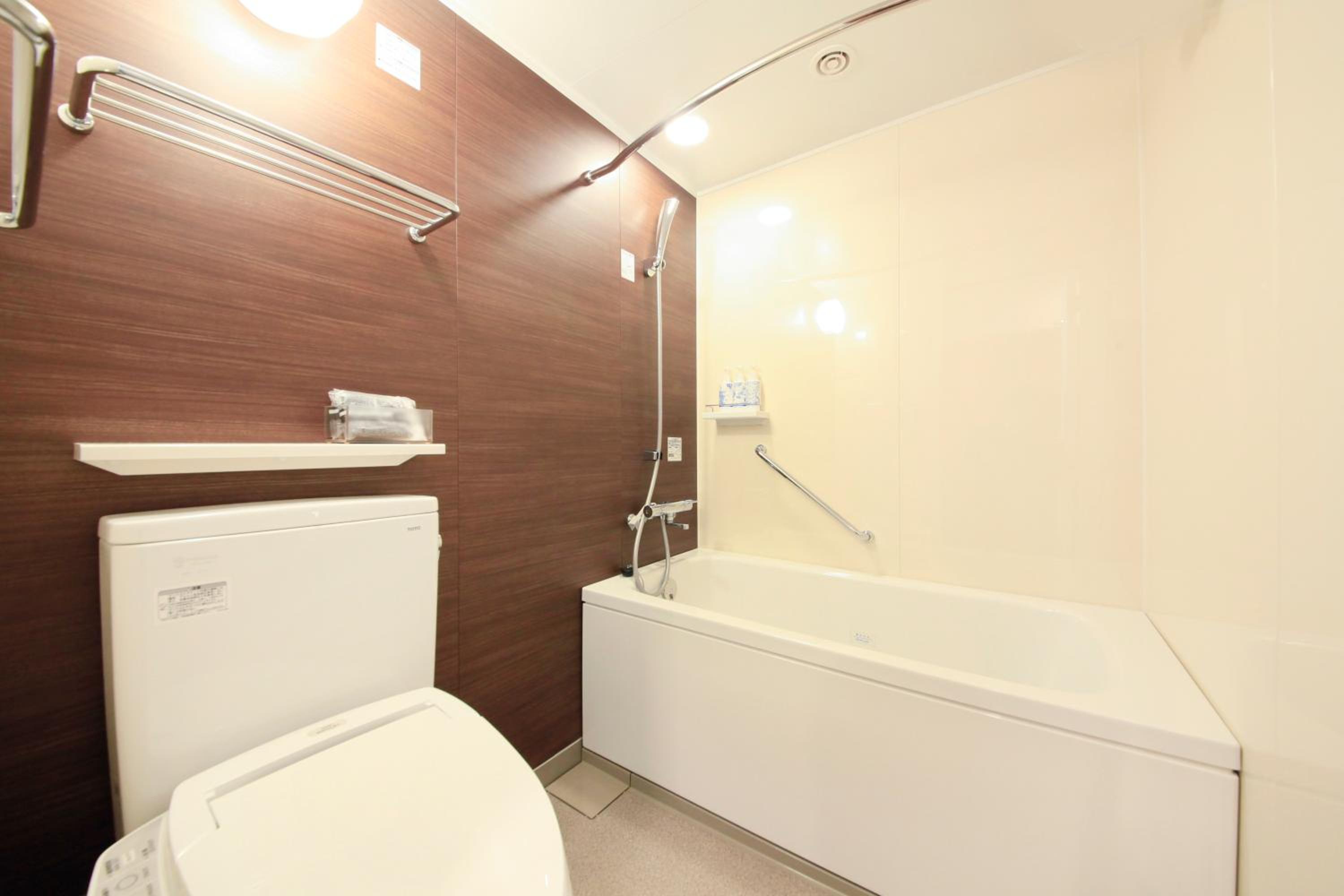 Standard Twin Room - Non-Smoking - Photo 2