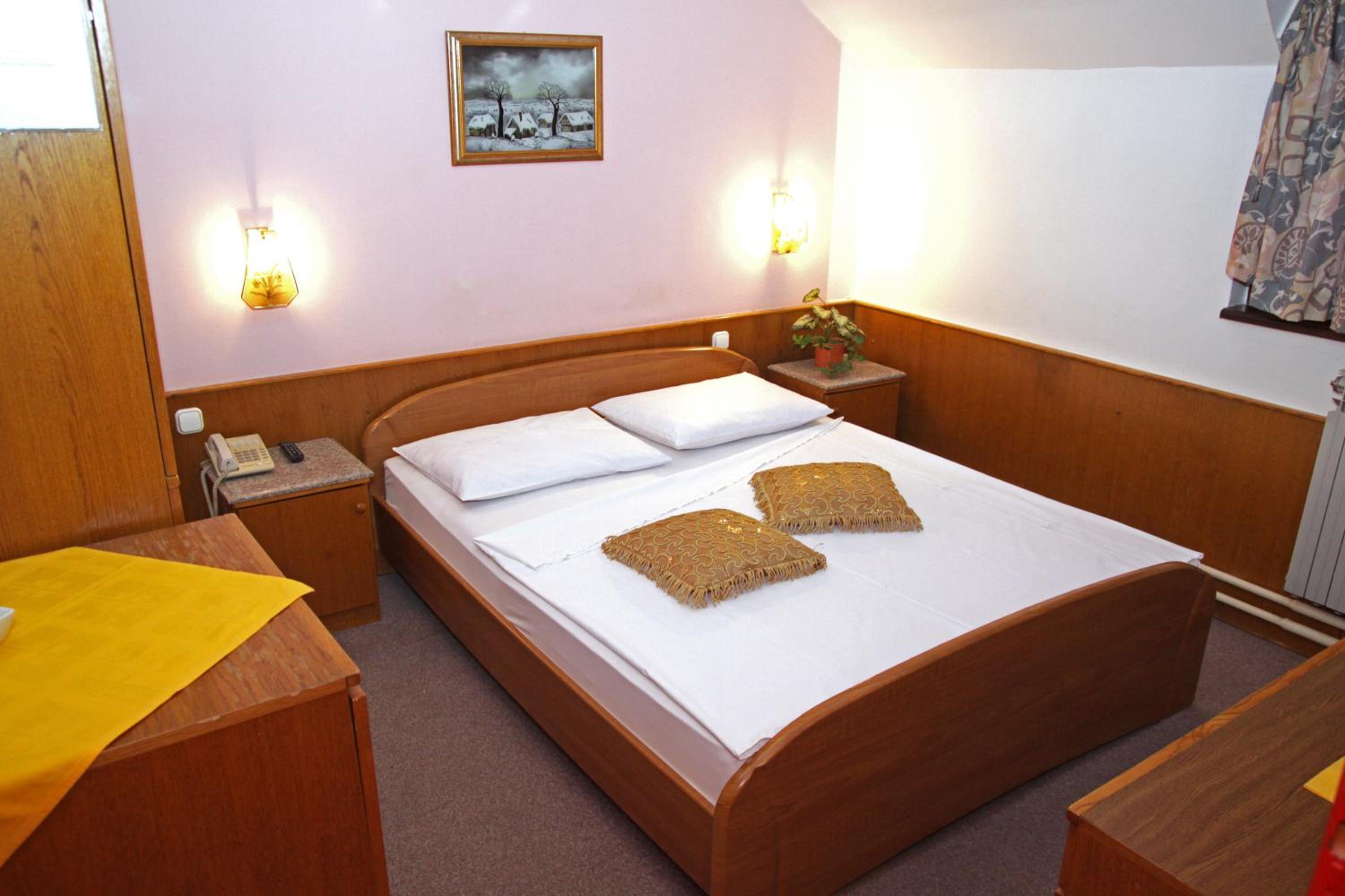 Standard Double Room photo 1