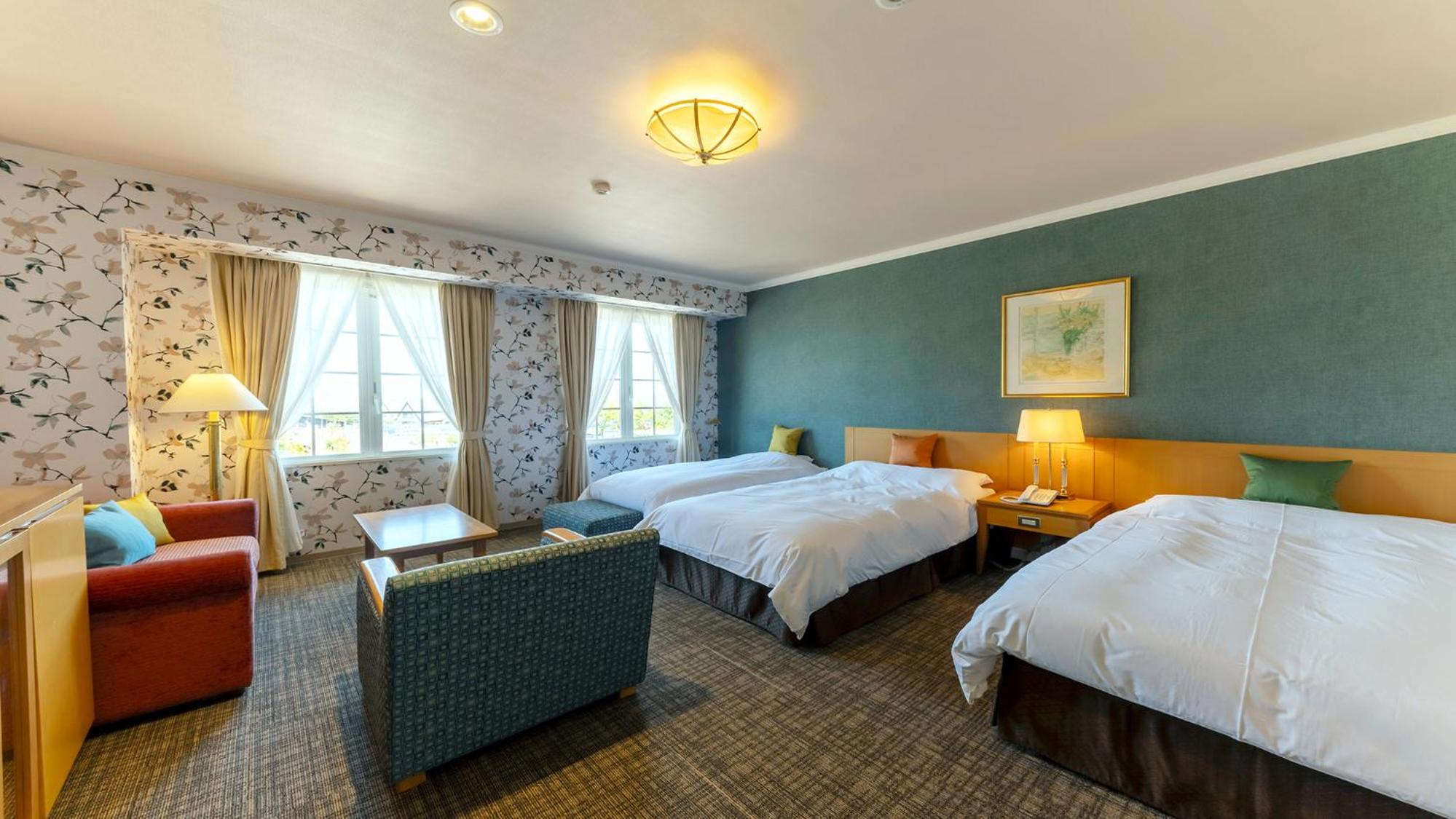 Deluxe Twin Room with Extra Bed - Non-Smoking